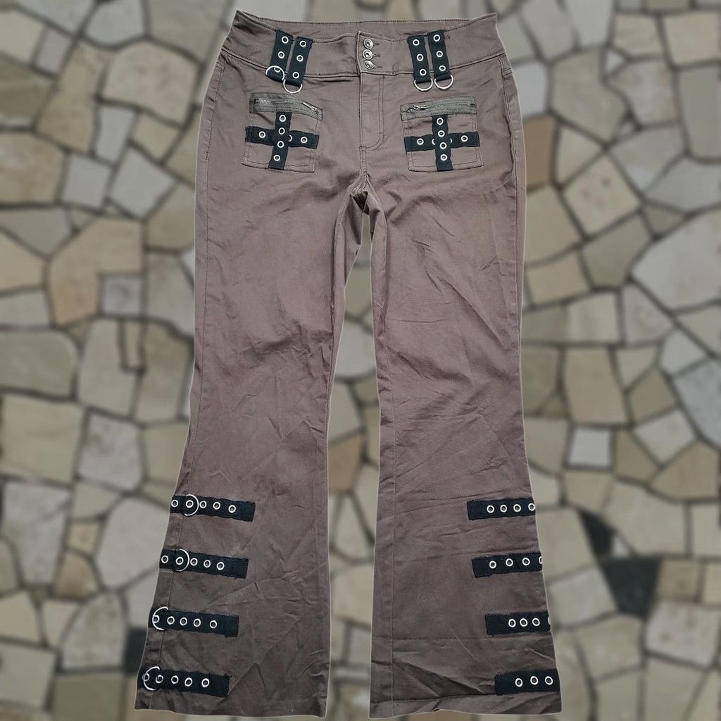 Hot Topic Hot Topic Pants Brown Black Grommet Strap Flared Womens 11 X 29 Inseam Gothic Punk Grunge Chino Jeans Pocketed Womenspants Size 32" / US 10 / IT 46 - 1 Thumbnail