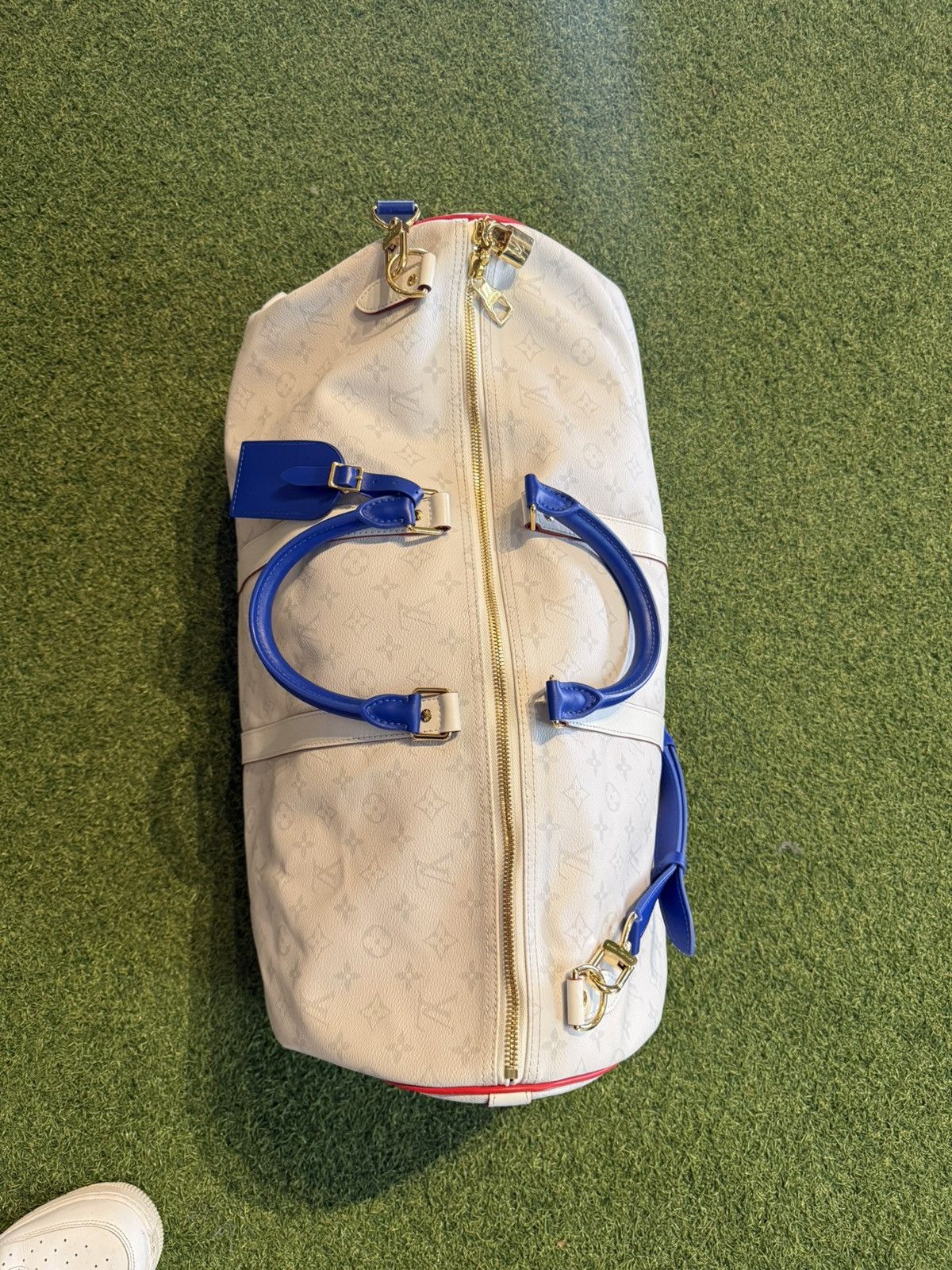 Louis Vuitton × NBA Louis Vuitton X NBA Keepall Antartica Bag Size ONE SIZE - 6 Thumbnail