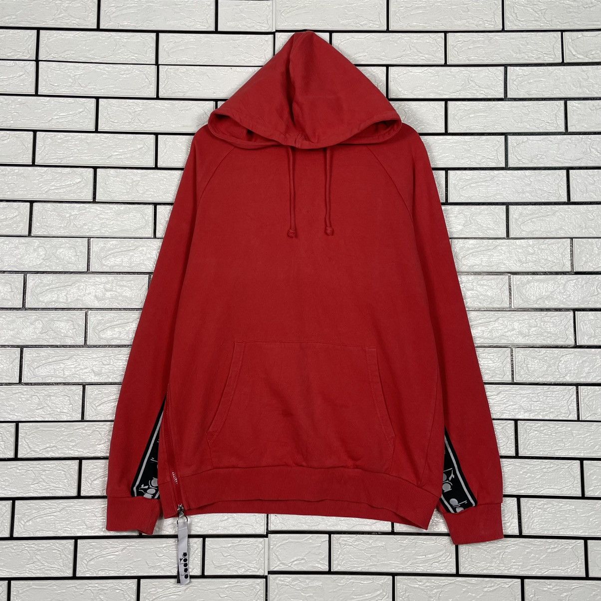 Diadora Diadora Red Pullover Hoodie Size US M / EU 48-50 / 2 - 1 Thumbnail