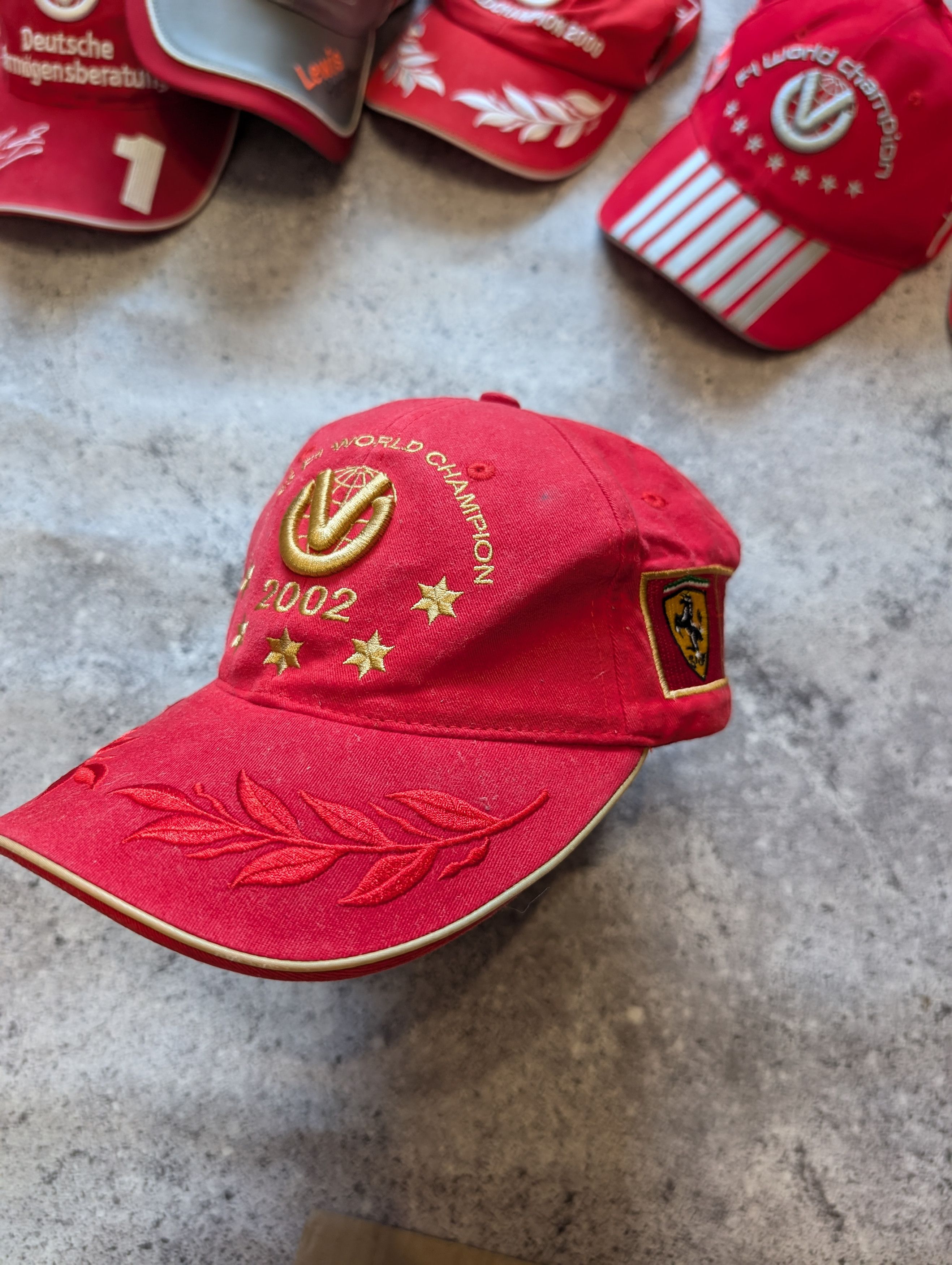 Ferrari × Vintage Michael Schumacher 2002 F1 World Champion Ferrari Formula 1 Size ONE SIZE - 1 Thumbnail