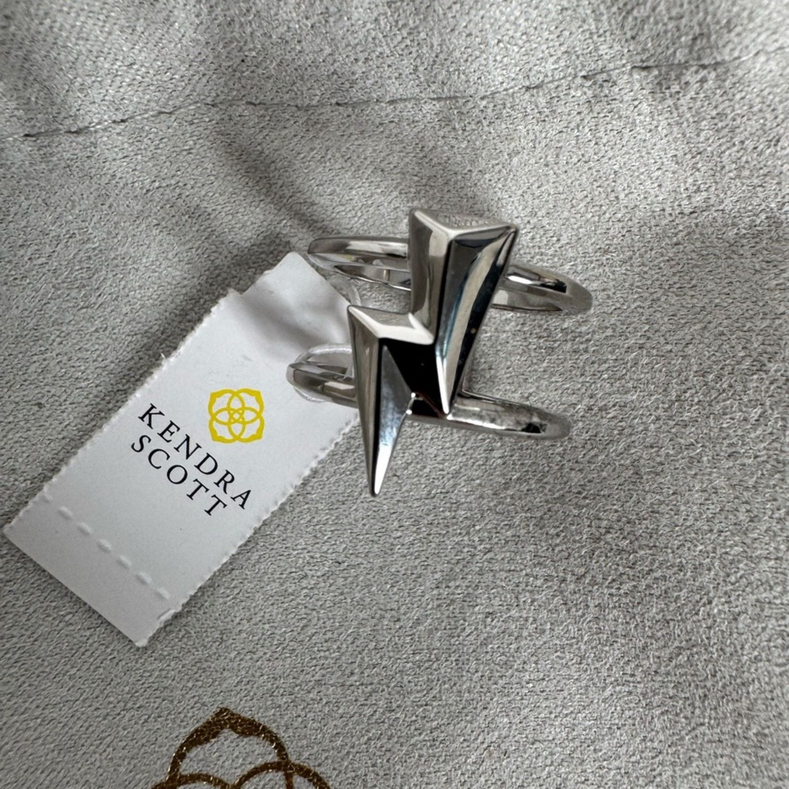 Kendra Scott Kendra Scott Silver Ring lightning bolts pattern NWT Size ONE SIZE - 1 Thumbnail
