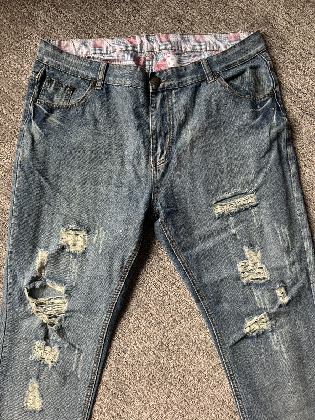 Shein TALL GUYS!! Distressed Regular Fit Tapered Leg Jeans Size US 36 / EU 52 - 3 Thumbnail