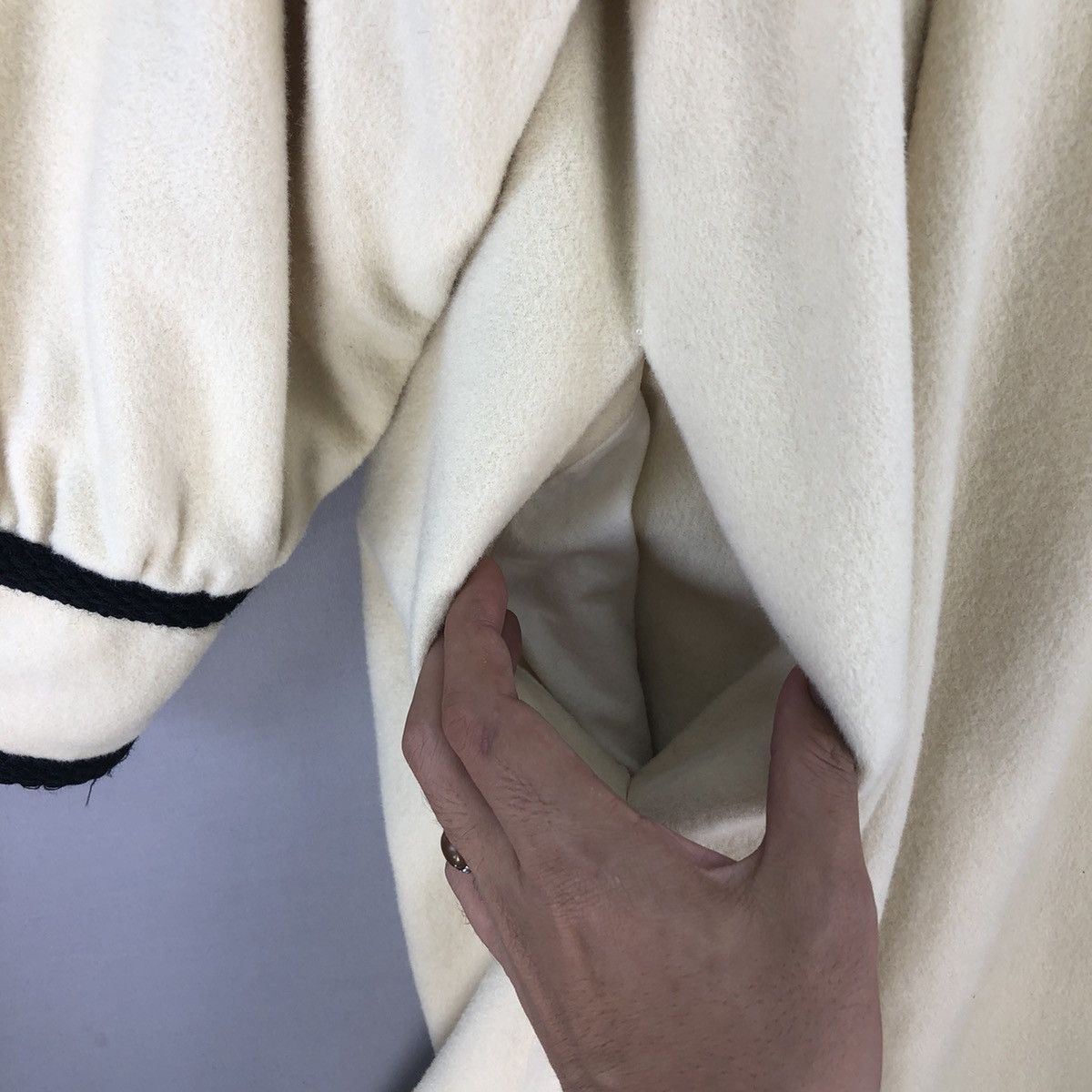 Yves Saint Laurent Archive 80’s Yves Saint Laurent Difussion Femme Heavy Coat Size M / US 6-8 / IT 42-44 - 15 Thumbnail