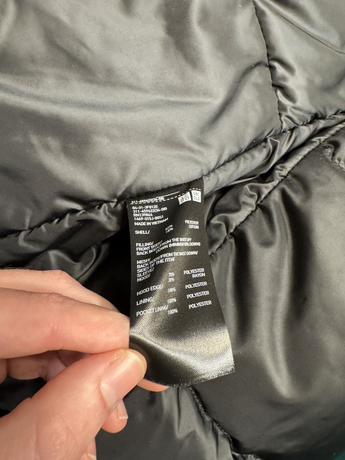 Uniqlo Uniqlo Down Winter Jacket - Grey - Japanese Size US M / EU 48-50 / 2 - 7 Thumbnail