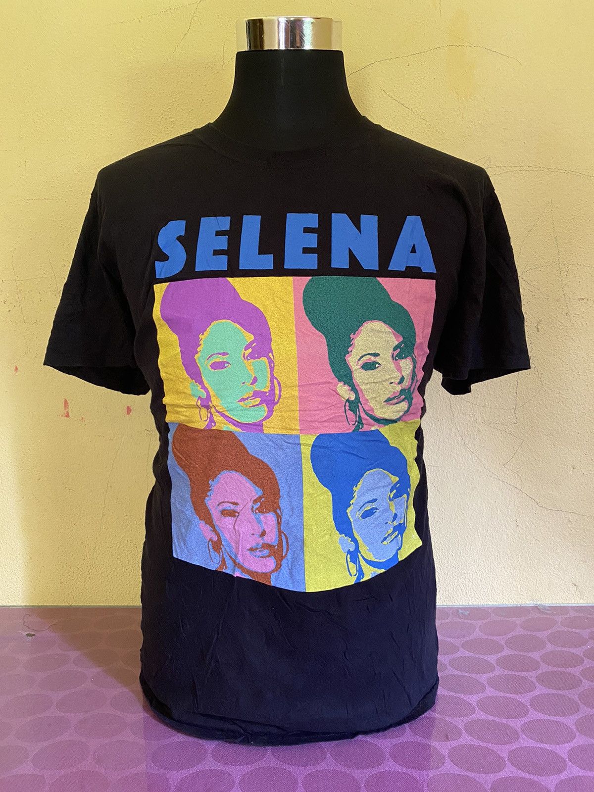 Band Tees × Rap Tees Selena Quantanilla Tshirt Size US XL / EU 56 / 4 - 2 Thumbnail