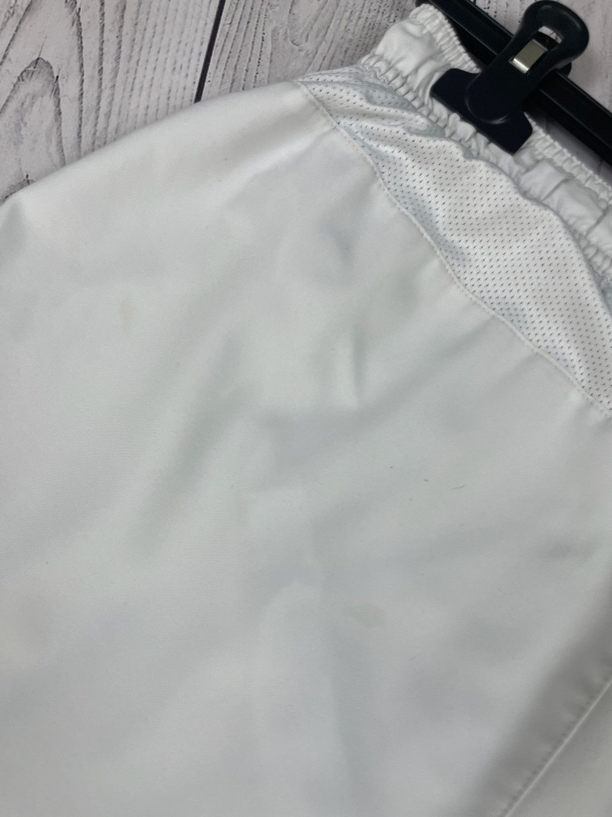 Nike Vintage Nike Manchester United soccer shorts size M Size US 32 / EU 48 - 9 Thumbnail