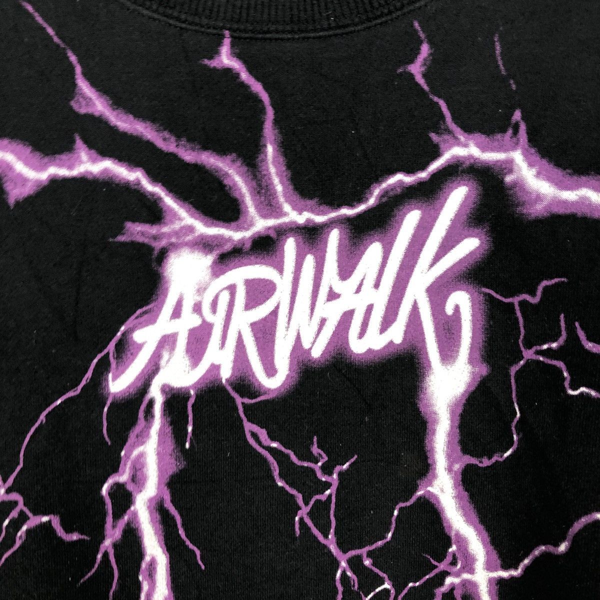 Japanese Brand 📌Vintage Sweatshirt Airwalk Storm Design Big Logo Size US L / EU 52-54 / 3 - 14 Thumbnail