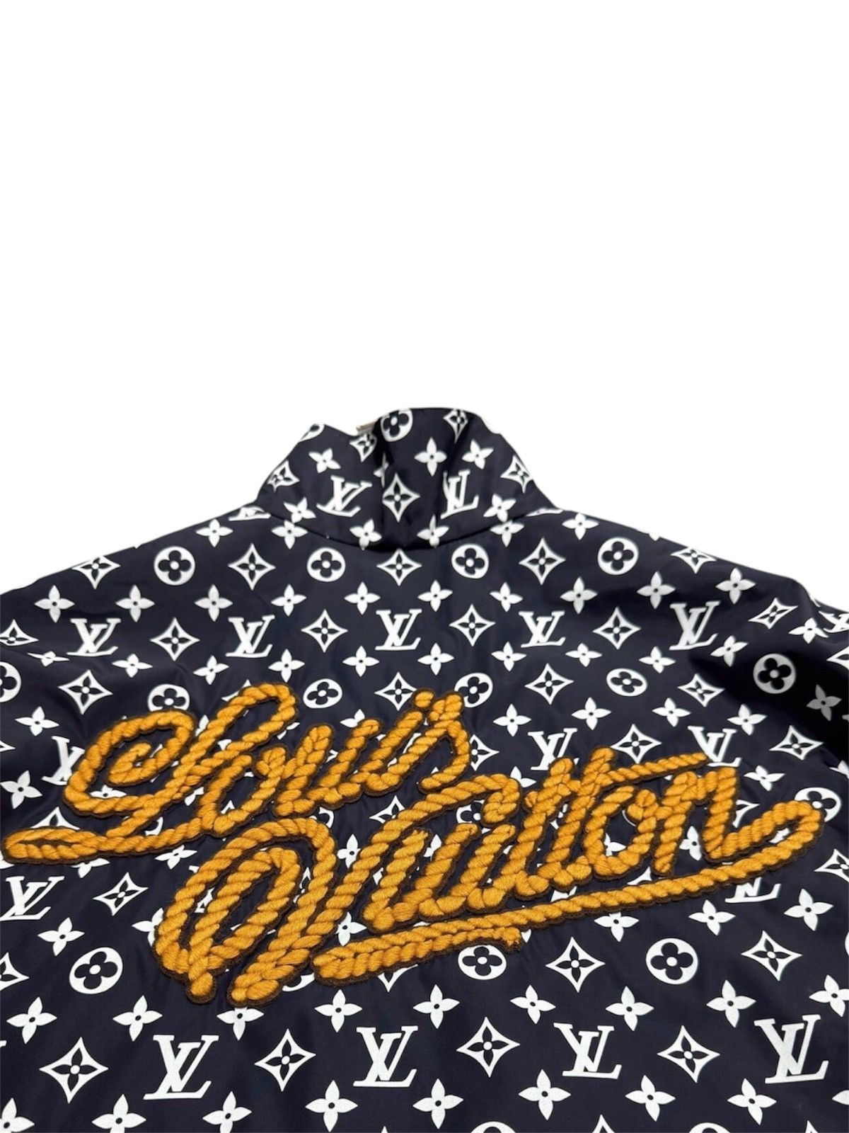 Louis Vuitton Louis Vuitton 54 Monogram Blouson Rope Embroidery Jacket Size US L / EU 52-54 / 3 - 3 Thumbnail