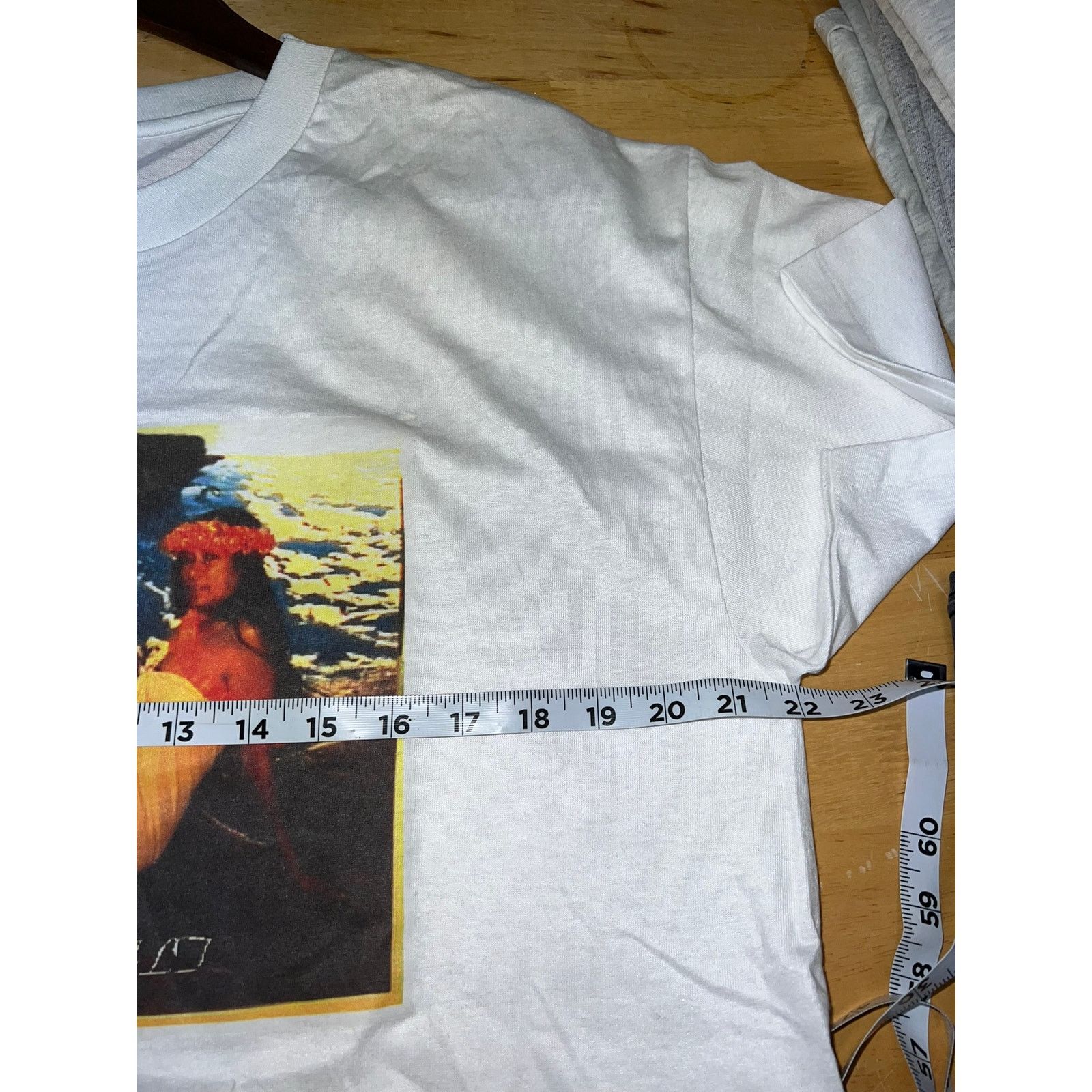 Hanes Vinage Helen N Alt Shirt JR Wahines Hawaii Hawaiian Girl 90s Size US L / EU 52-54 / 3 - 8 Thumbnail