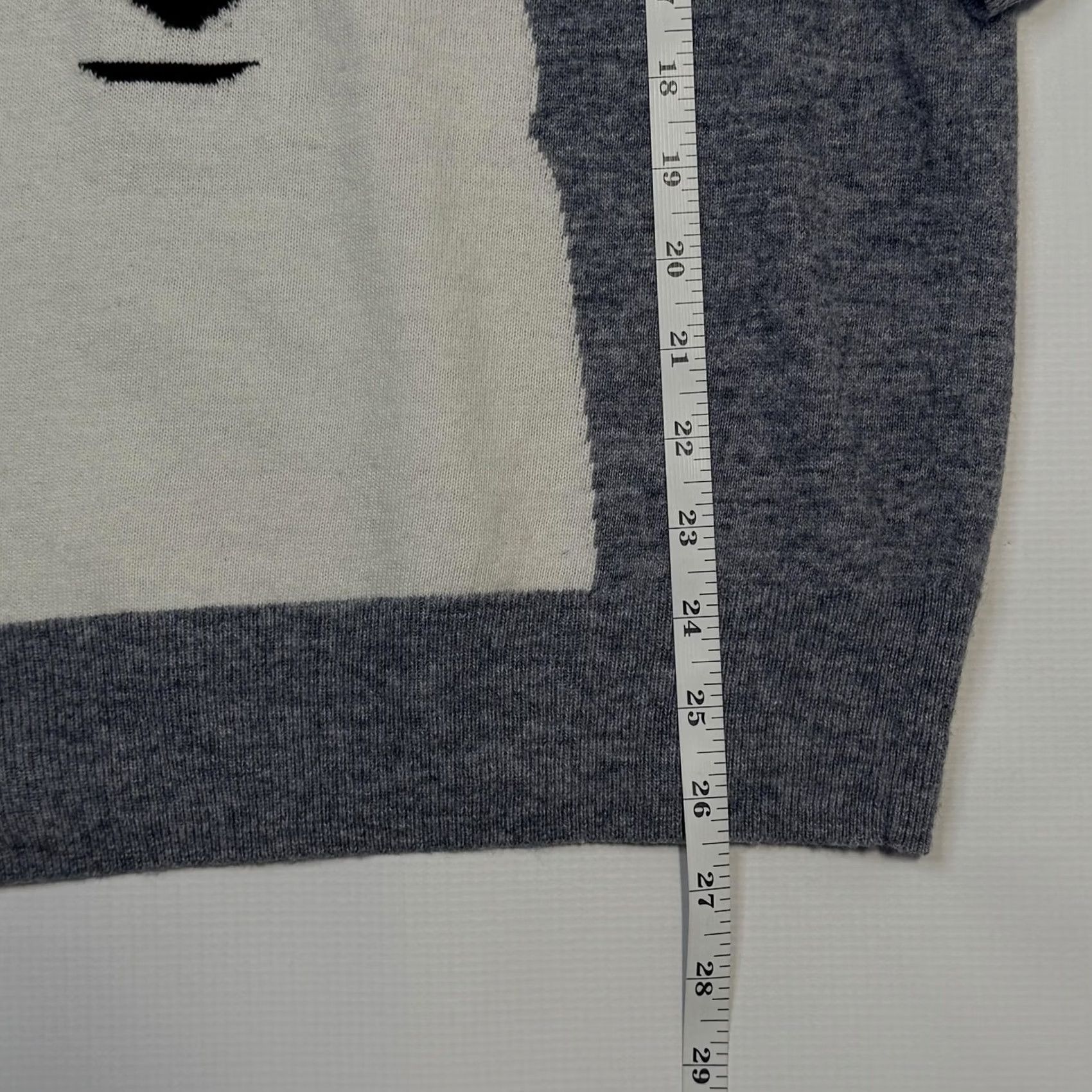 Boden VINTAGE Boden Sweater Womens Small Gray Polar Bear Intarsia Crewneck Soft Knit Pullover Size S / US 4 / IT 40 - 6 Thumbnail
