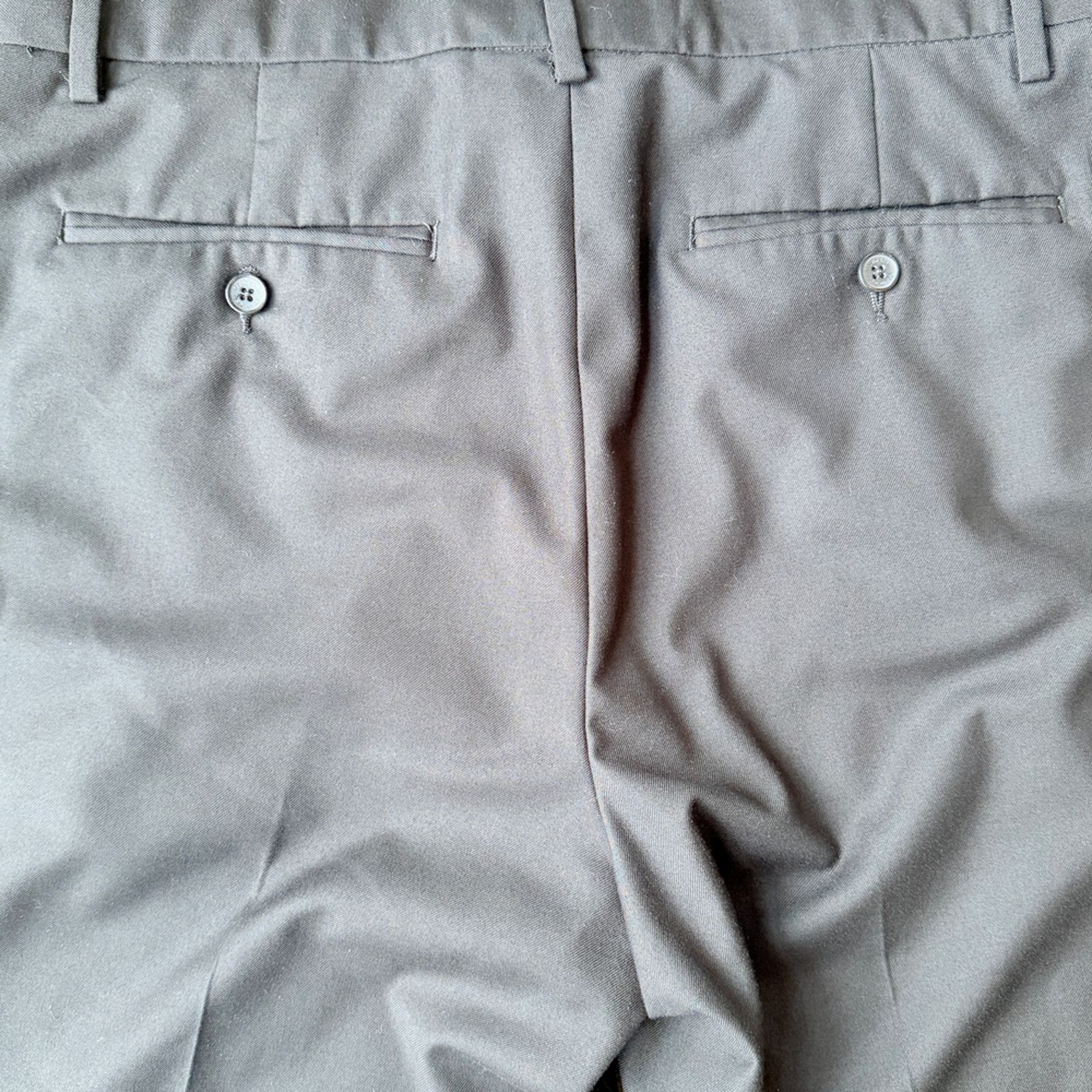 Calvin Klein Calvin Klein Slim Fit Solid Dress Pants 34x29 suit bottom Size US 34 / EU 50 - 5 Thumbnail