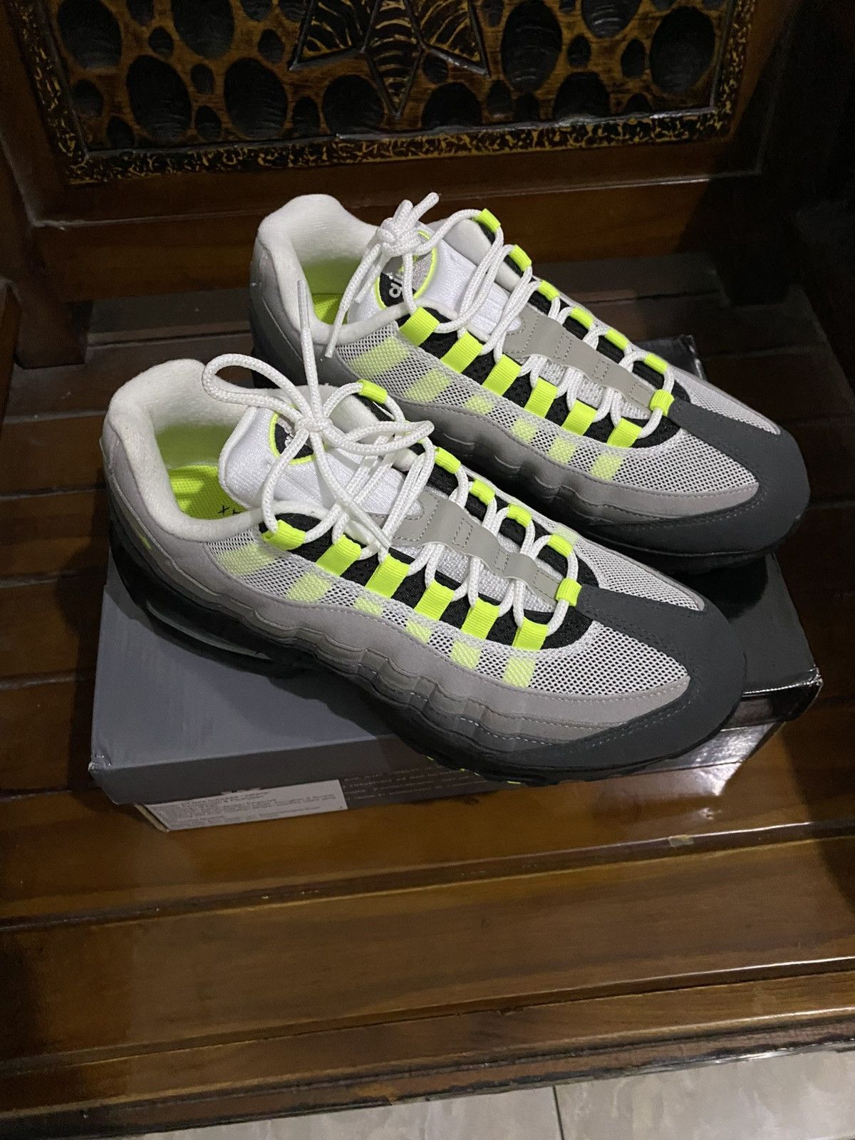 Nike Nike air max 95 og neon Big Bubble 2026 (size 9.5) Size US 9.5 / EU 42-43 - 3 Thumbnail