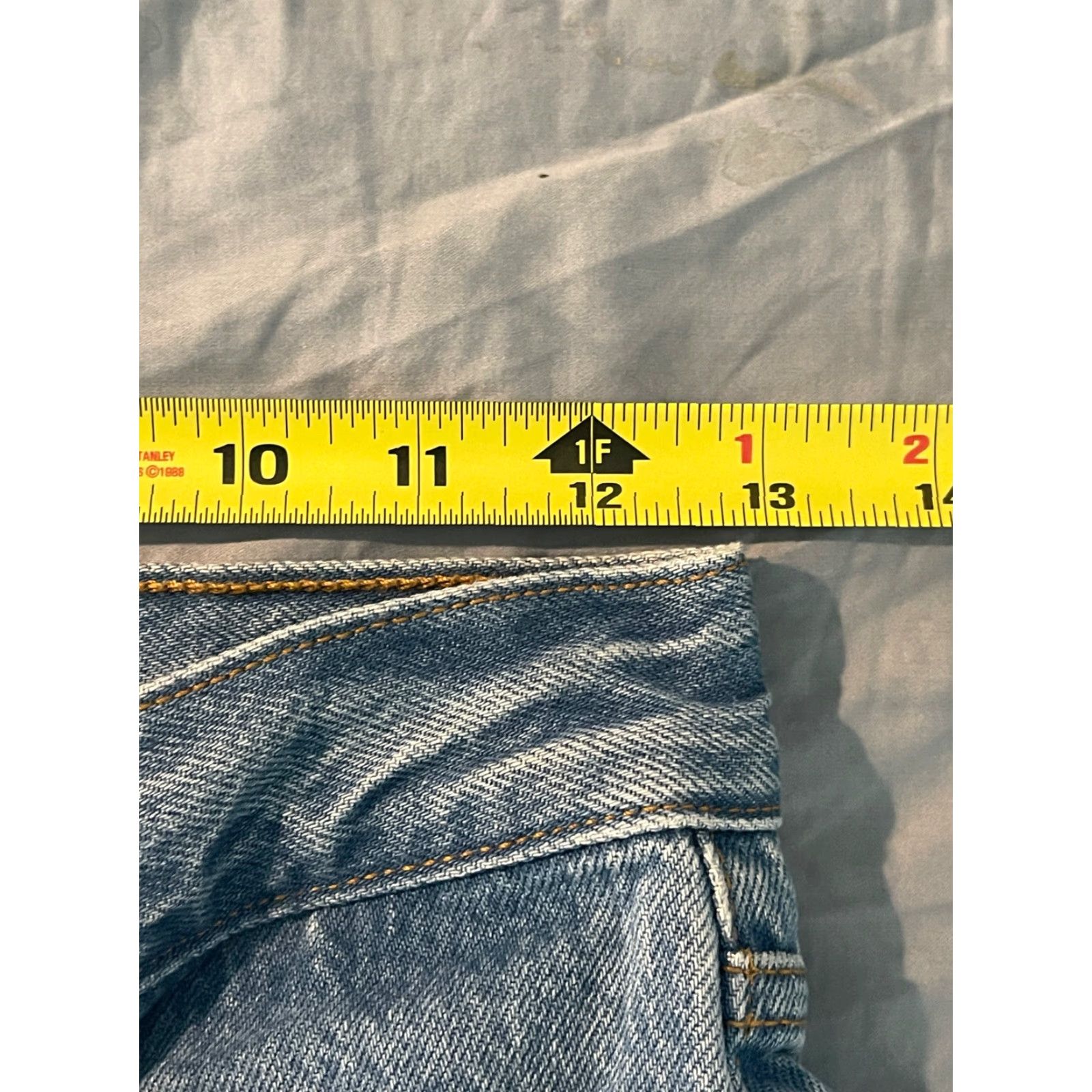 Levi's Levi’s Premium Jeans Size 25 Blue Wedgie Button Fly High Rise Tapered Leg Women Size ONE SIZE - 7 Thumbnail