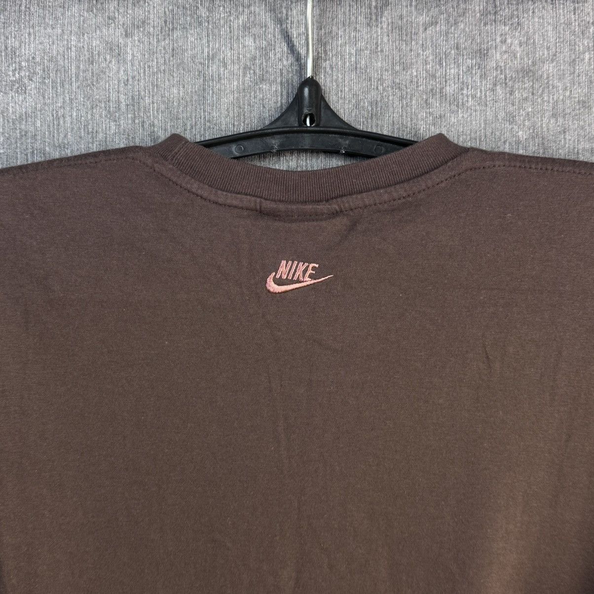 Nike Y2k Vintage Nike T-Shirt big logo brown Size US L / EU 52-54 / 3 - 4 Thumbnail