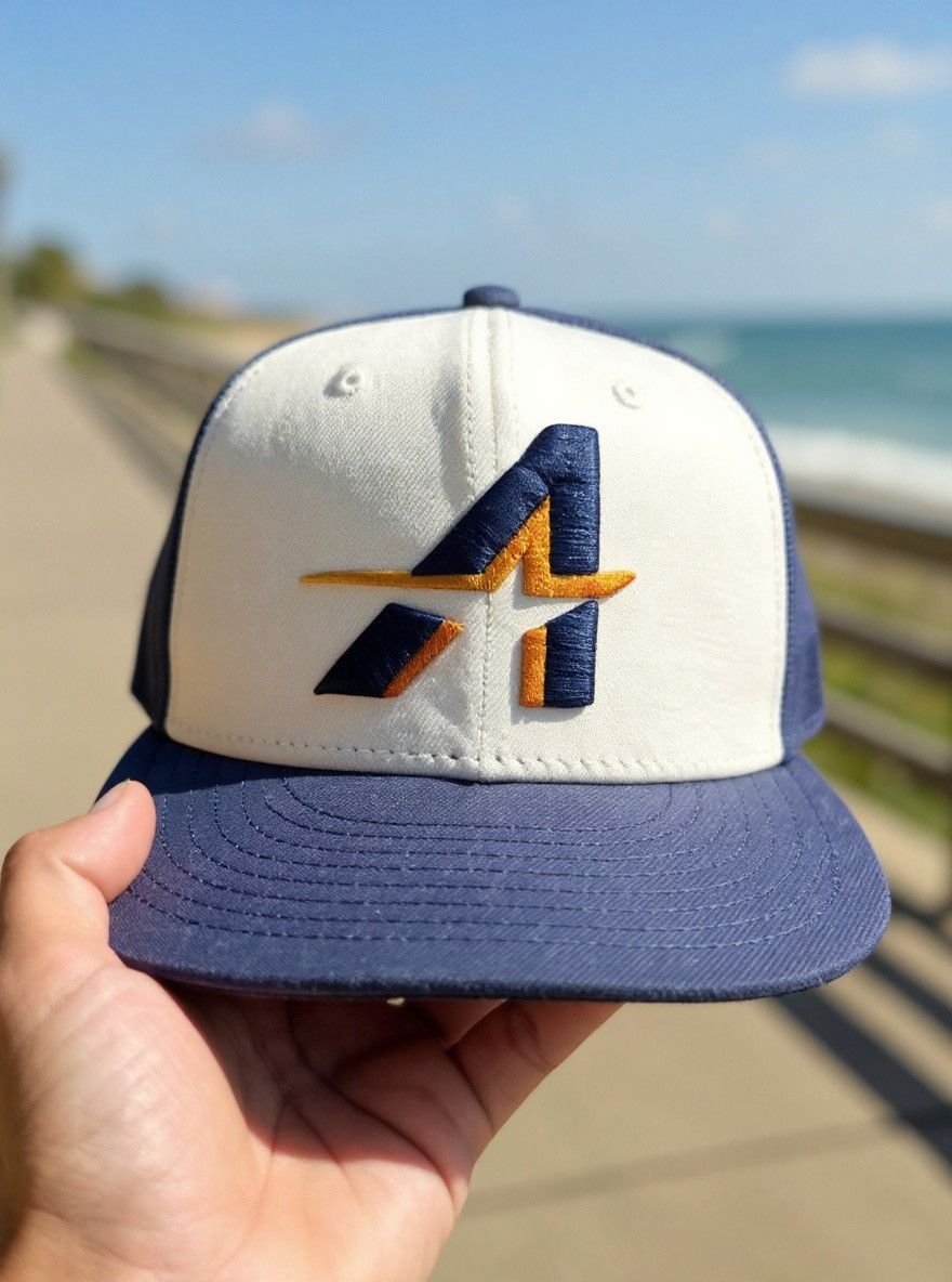 New Era Astros Fitted Hat 7 3/8th Size ONE SIZE - 1 Thumbnail