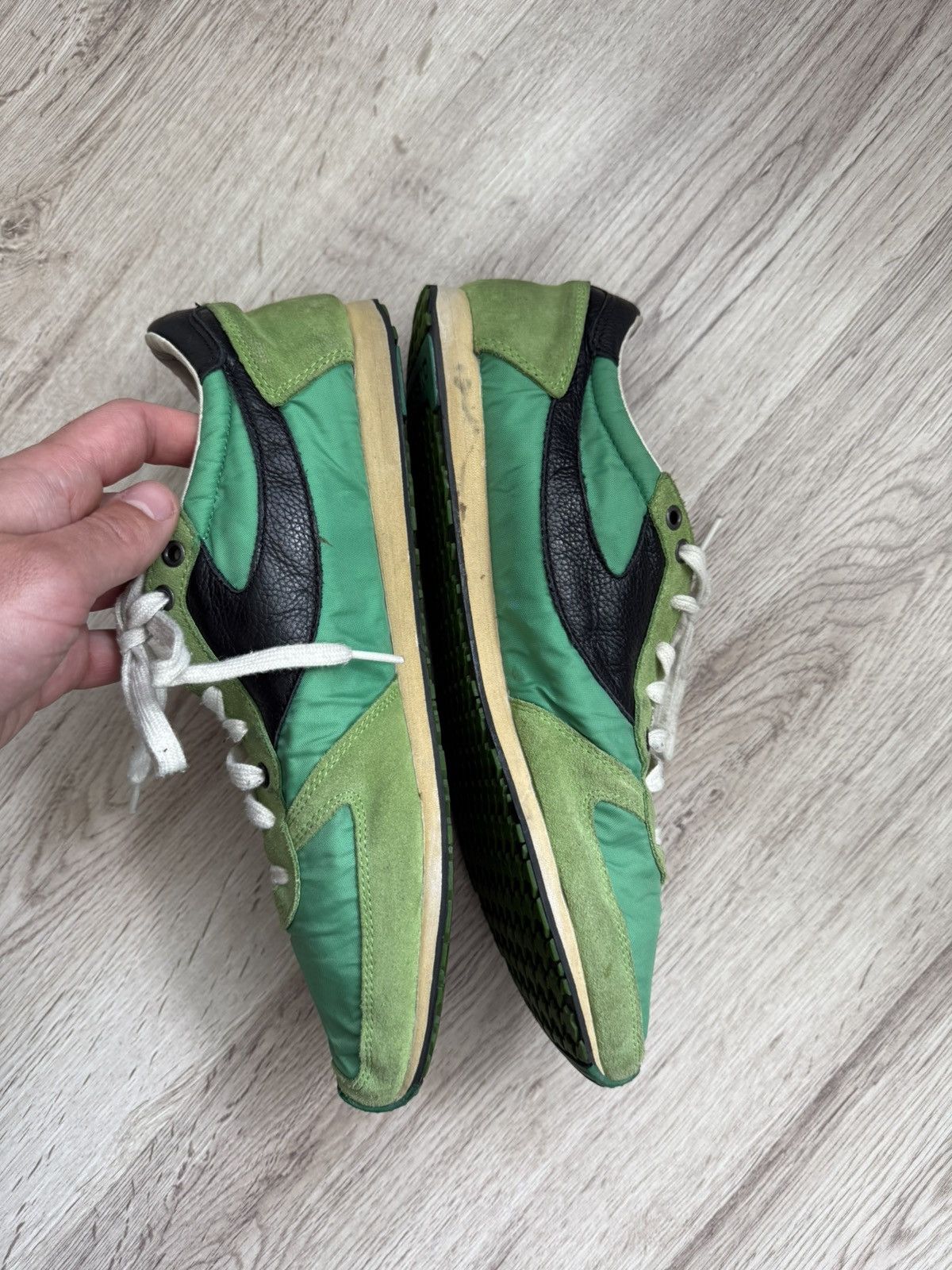 Diesel Vintage Diesel 978 Archive Runner Sneakers Green Y2K Nylon Size US 10.5 / EU 43-44 - 11 Thumbnail