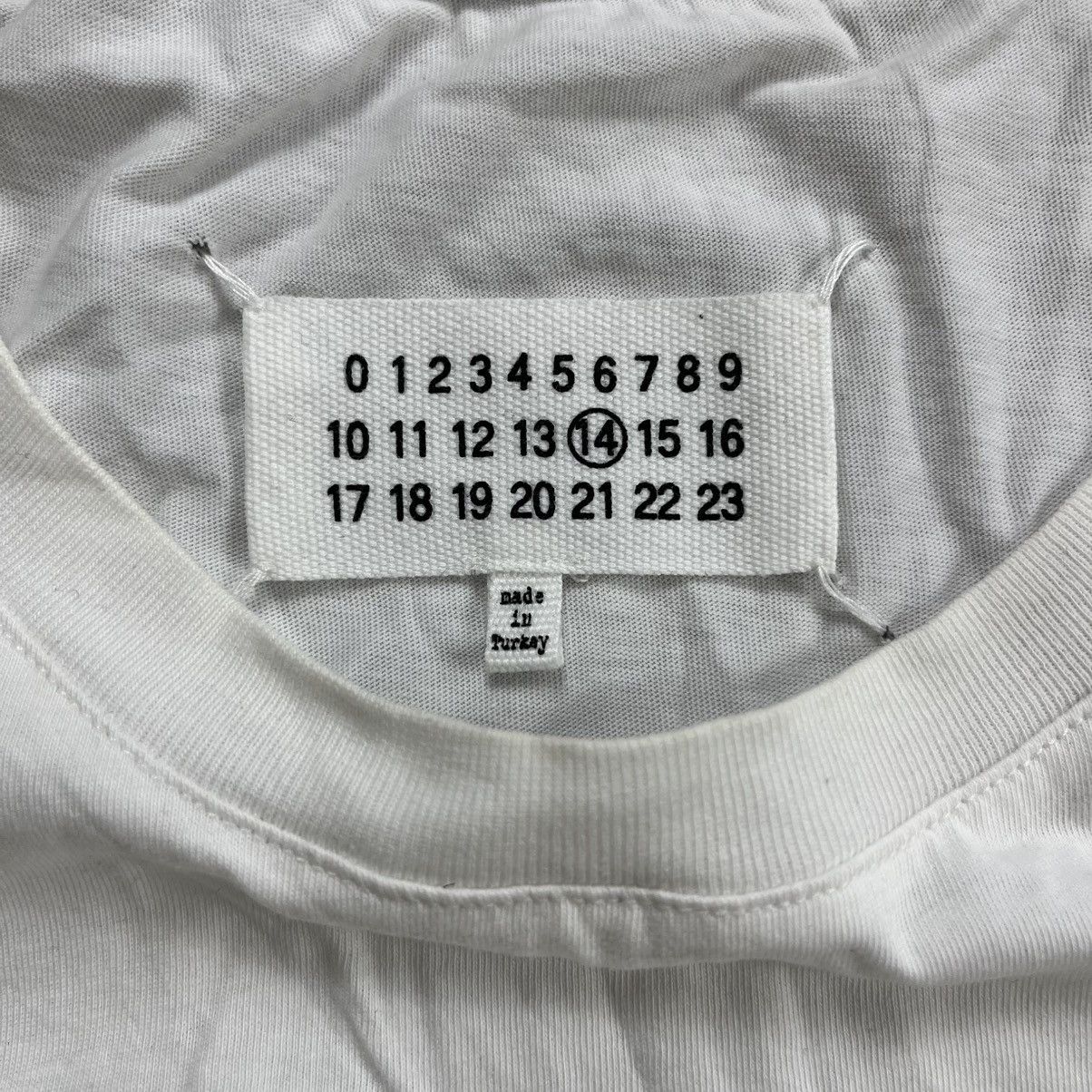 Maison Margiela Luxury Maison Martin Margiela Paris Stereotype White Tee Size US M / EU 48-50 / 2 - 6 Thumbnail