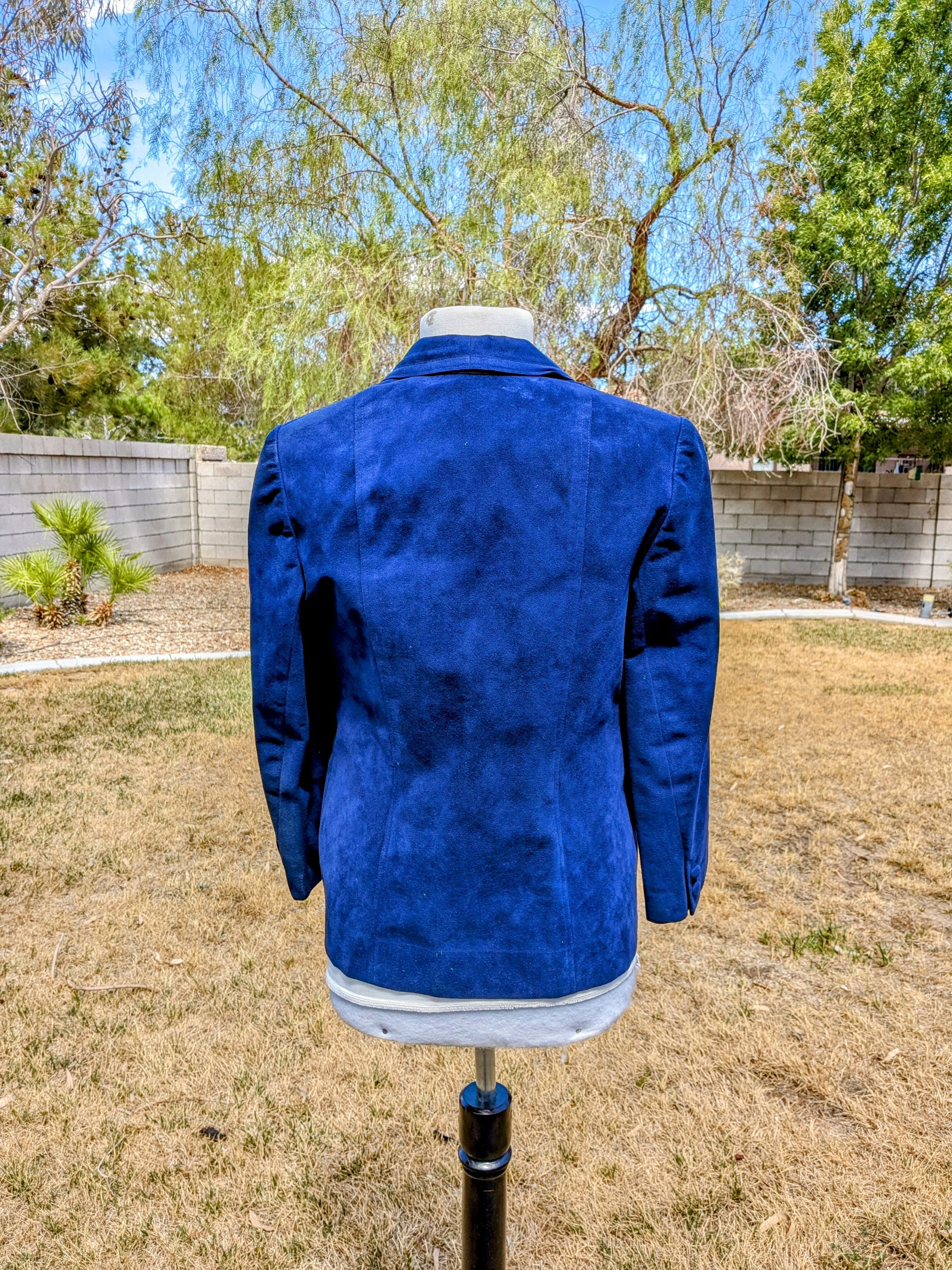 Vintage 1960s Vintage Suede Petite Curled Lapels Blazer Coat Size S / US 4 / IT 40 - 4 Thumbnail