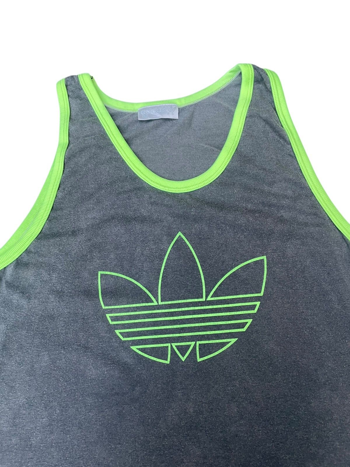 Adidas Vintage Adidas Trefoil Sleeveless Size US M / EU 48-50 / 2 - 3 Thumbnail