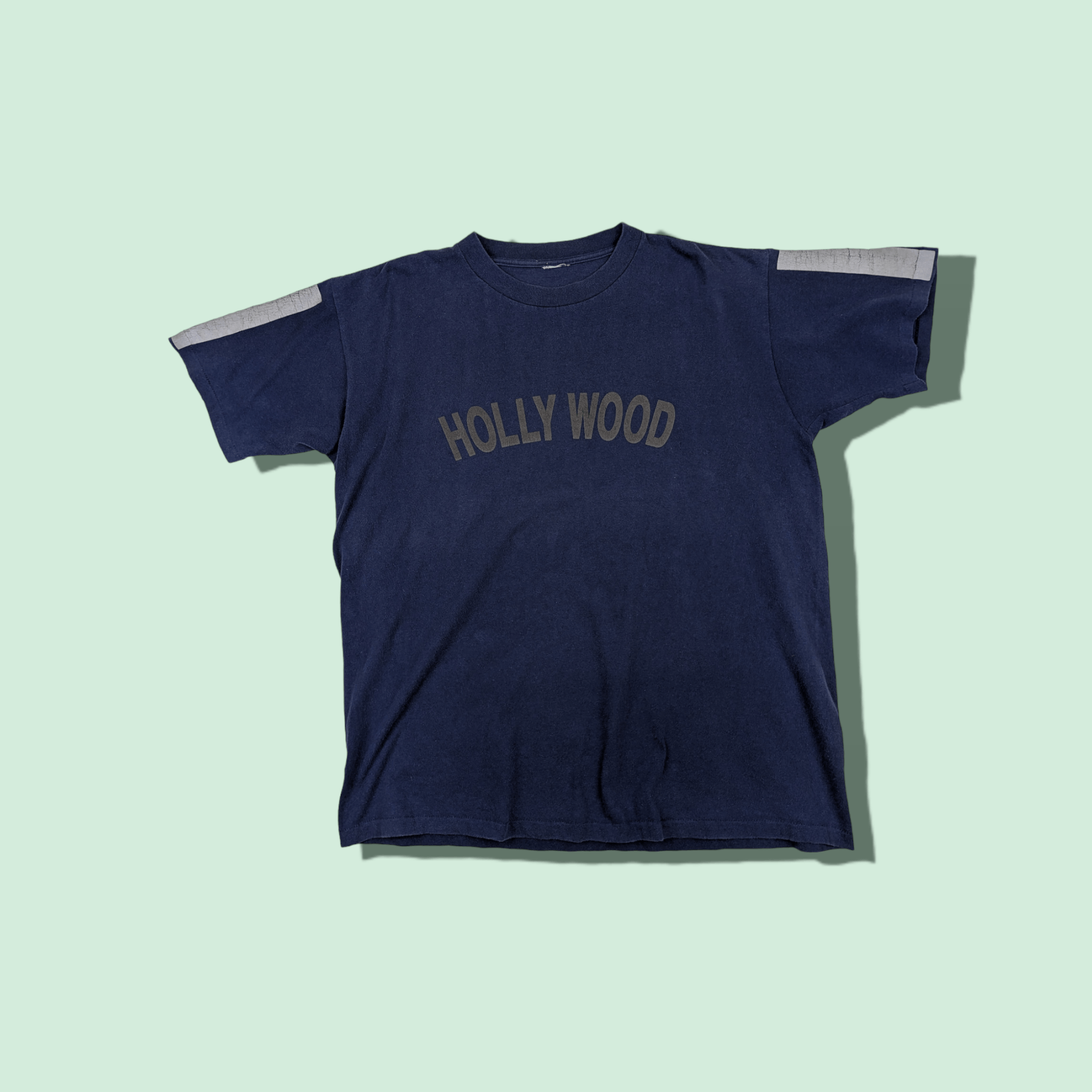 Vintage Vintage HOLLYWOOD Big Spell Out T Shirt Single Stitches Tee Size US XL / EU 56 / 4 - 1 Thumbnail
