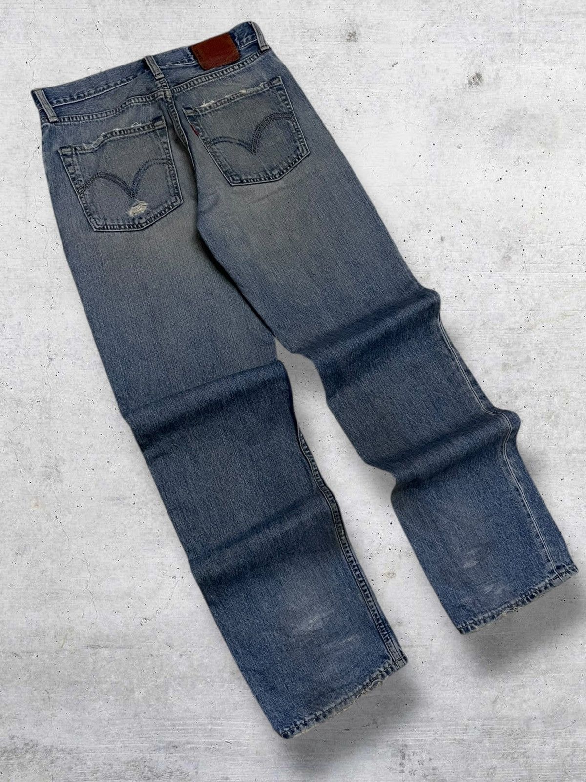 Levi's Vintage Clothing VINTAGE 502 LEVIS 90S DESIGNER USA DISTRESSED DIRTY OG DENIM Size US 29 - 10 Thumbnail
