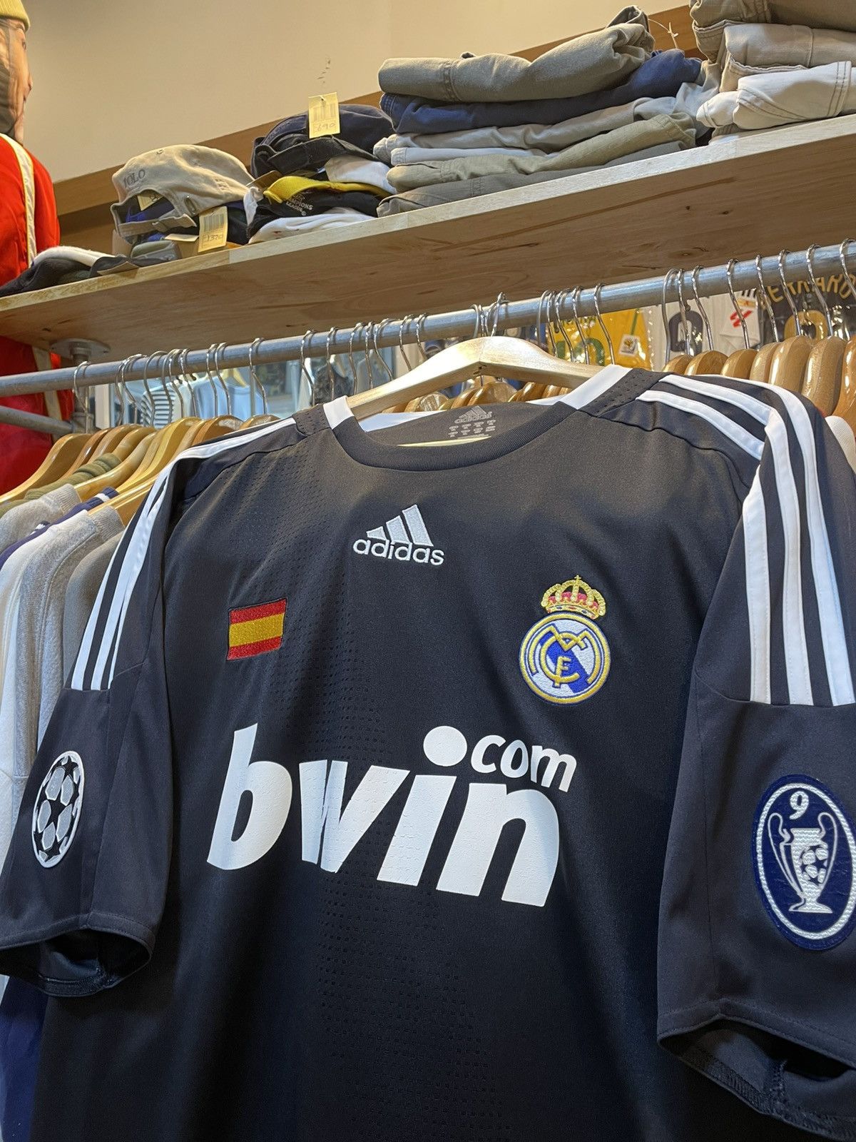 Adidas × Vintage 2009 Real Madrid CR7 Home Kit Size US XL / EU 56 / 4 - 3 Thumbnail