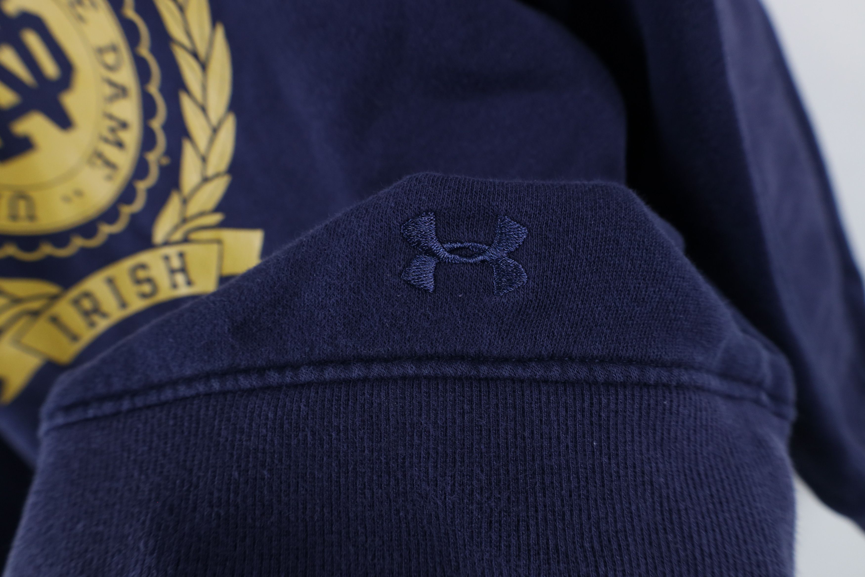 Under Armour × Vintage Under Armour Notre Dame University Crewneck Sweatshirt Size L / US 10 / IT 46 - 5 Thumbnail