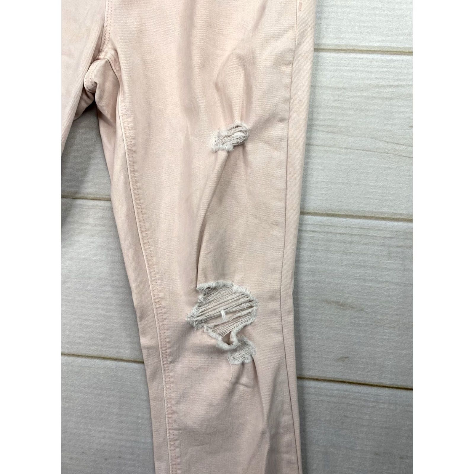 Old Navy Old Navy Womens Jeans 10 Rockstar Skinny Jeans Pink Mid-Rise Stretch Distressed Shirt? Size 32" / US 10 / IT 46 - 2 Thumbnail