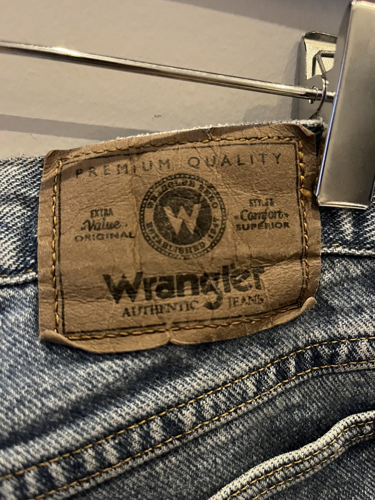 Japanese Brand × Vintage × Wrangler Wrangler Denim Jean Shorts Size US 33 - 3 Thumbnail