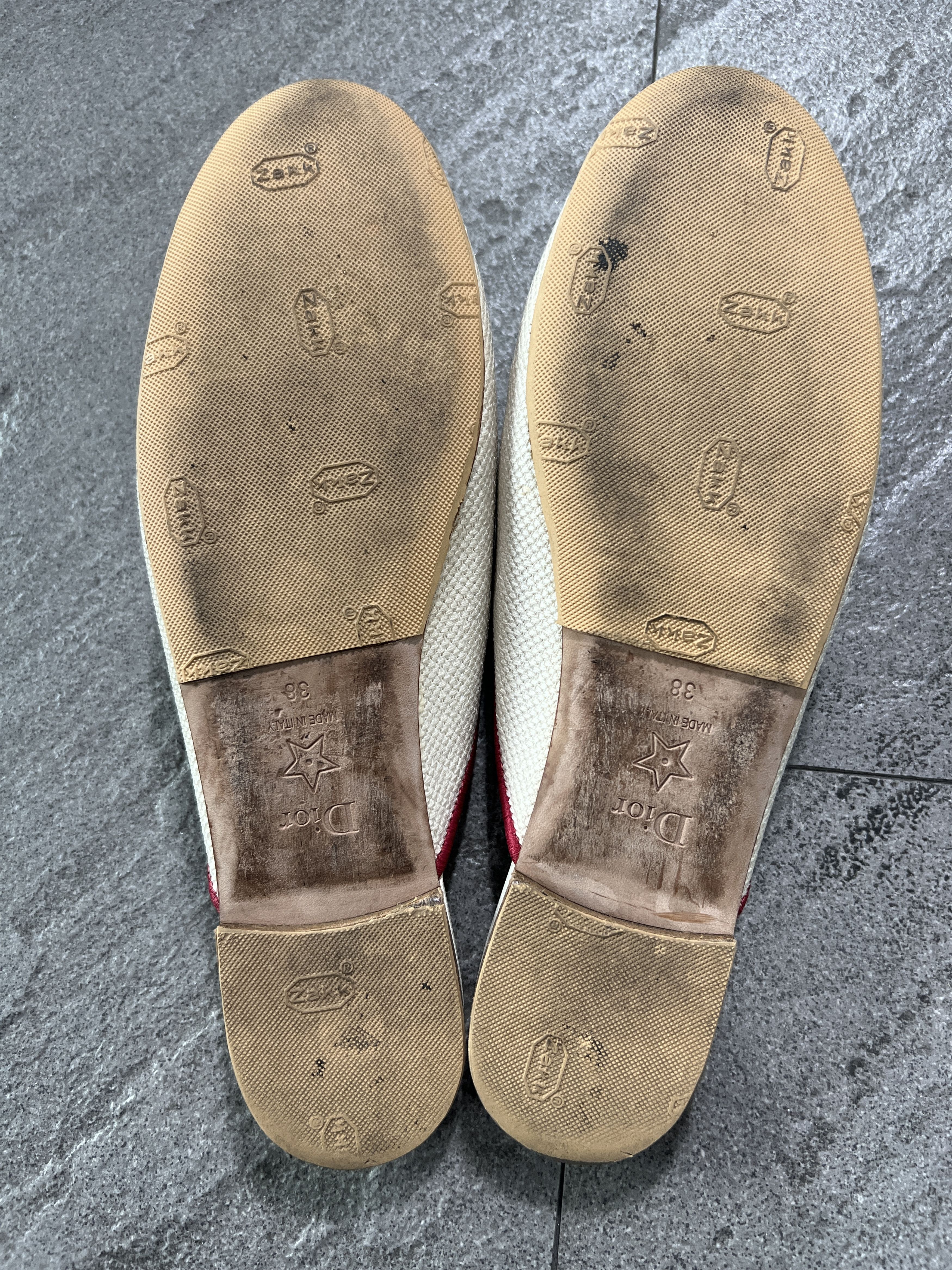 Dior Dior J'Adior Je T'aime Heart Embroidered Mule Loafers 38 Size US 8 / IT 38 - 9 Thumbnail