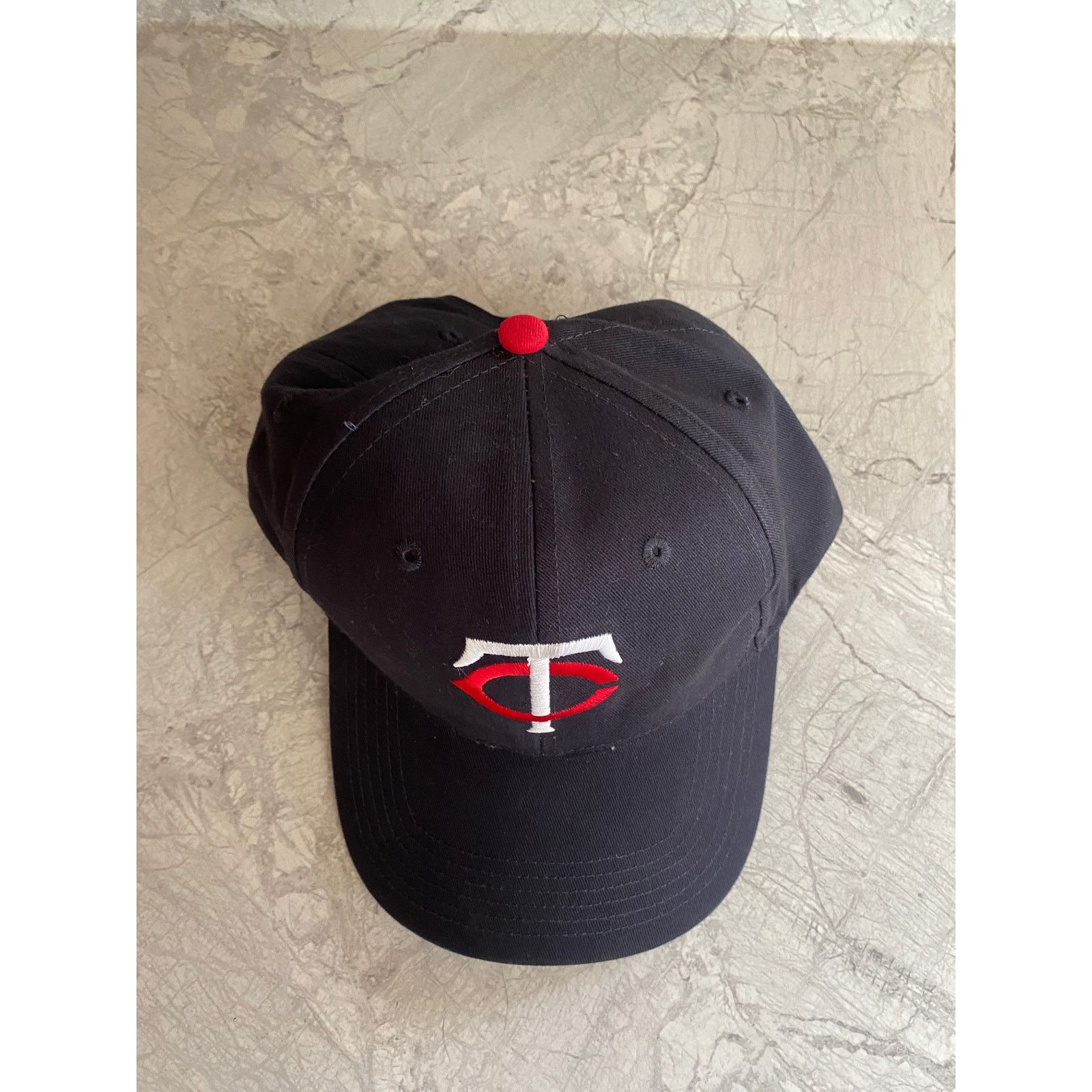 MLB Minnesota Twins Fan Favorite Adjustable Baseball Hat Size ONE SIZE - 3 Thumbnail