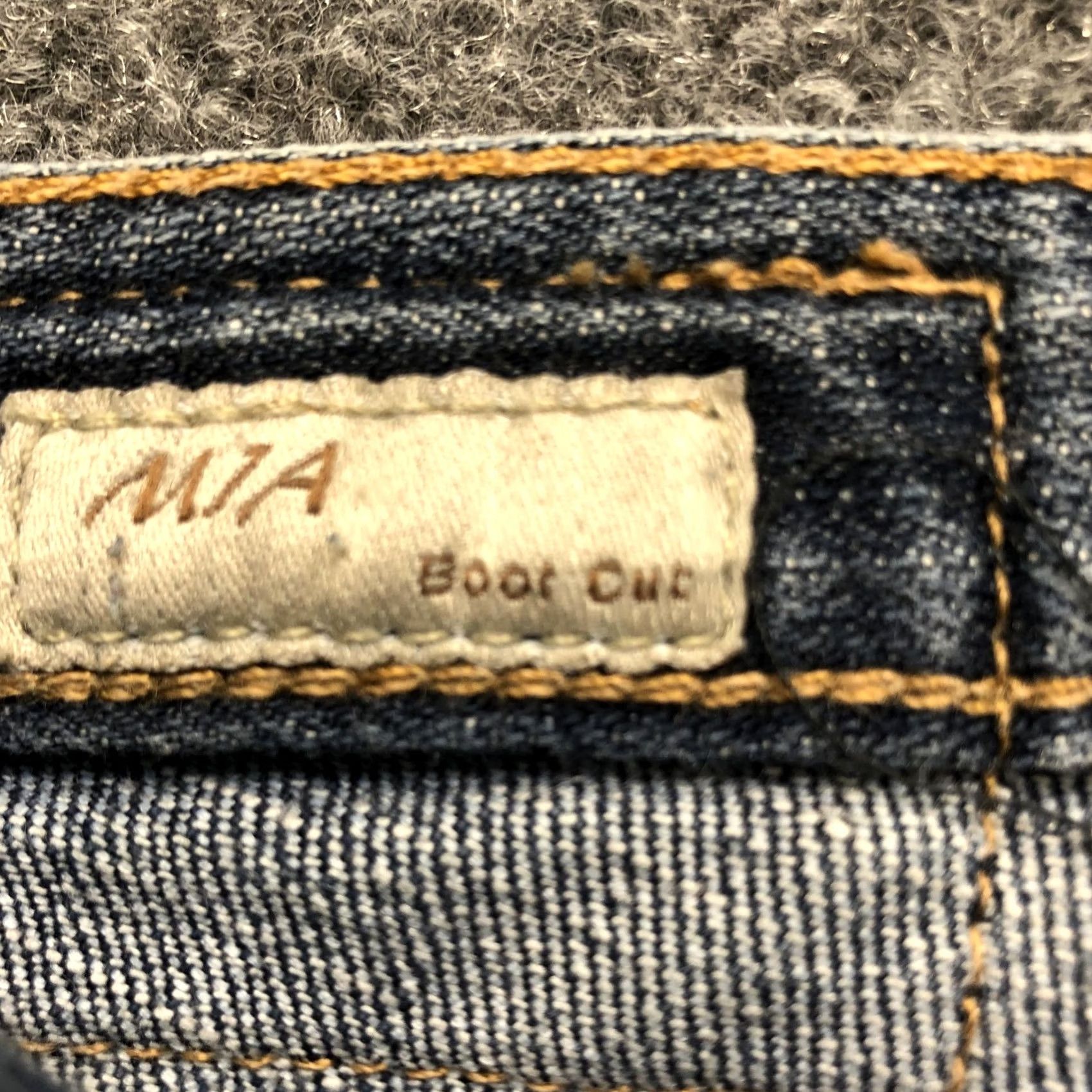 Denime Y2K Jeans Womens 30R Blue Bootcut Embroidered Distressed Denim Back Pockets Size 30" / US 8 / IT 44 - 6 Thumbnail