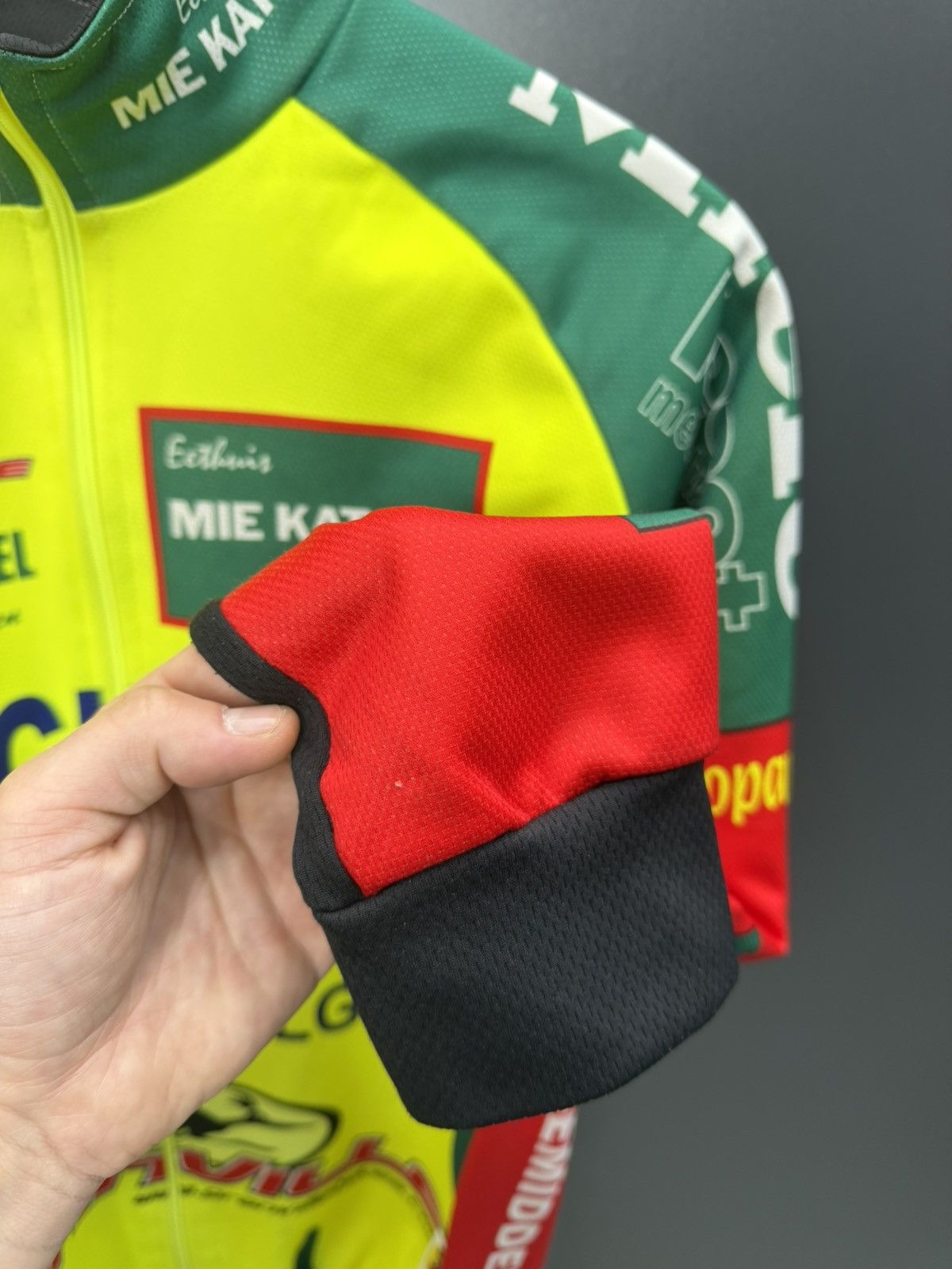 Vintage Vintage Deschacht Granville Cycling Jersey L/S Size L Size US L / EU 52-54 / 3 - 8 Thumbnail