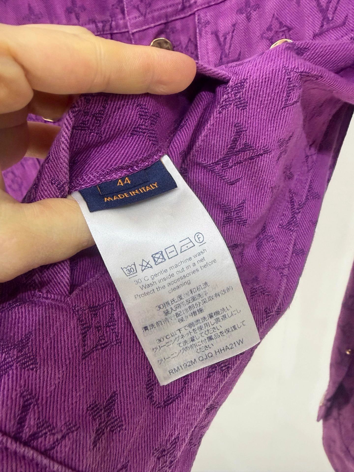 Louis Vuitton Lv Purple Logo Denim Jacket 98 New 44 Size M / US 6-8 / IT 42-44 - 4 Thumbnail