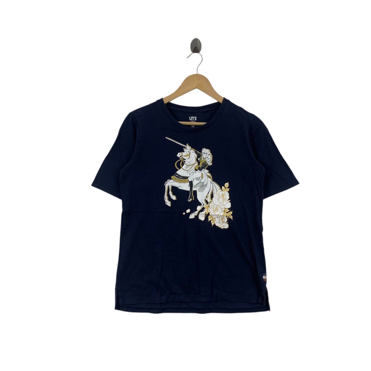 Anime THE ROSE OF VERSAILLES x UNIQLO Anime Collection Tee Shirt Size US L / EU 52-54 / 3 - 1 Thumbnail