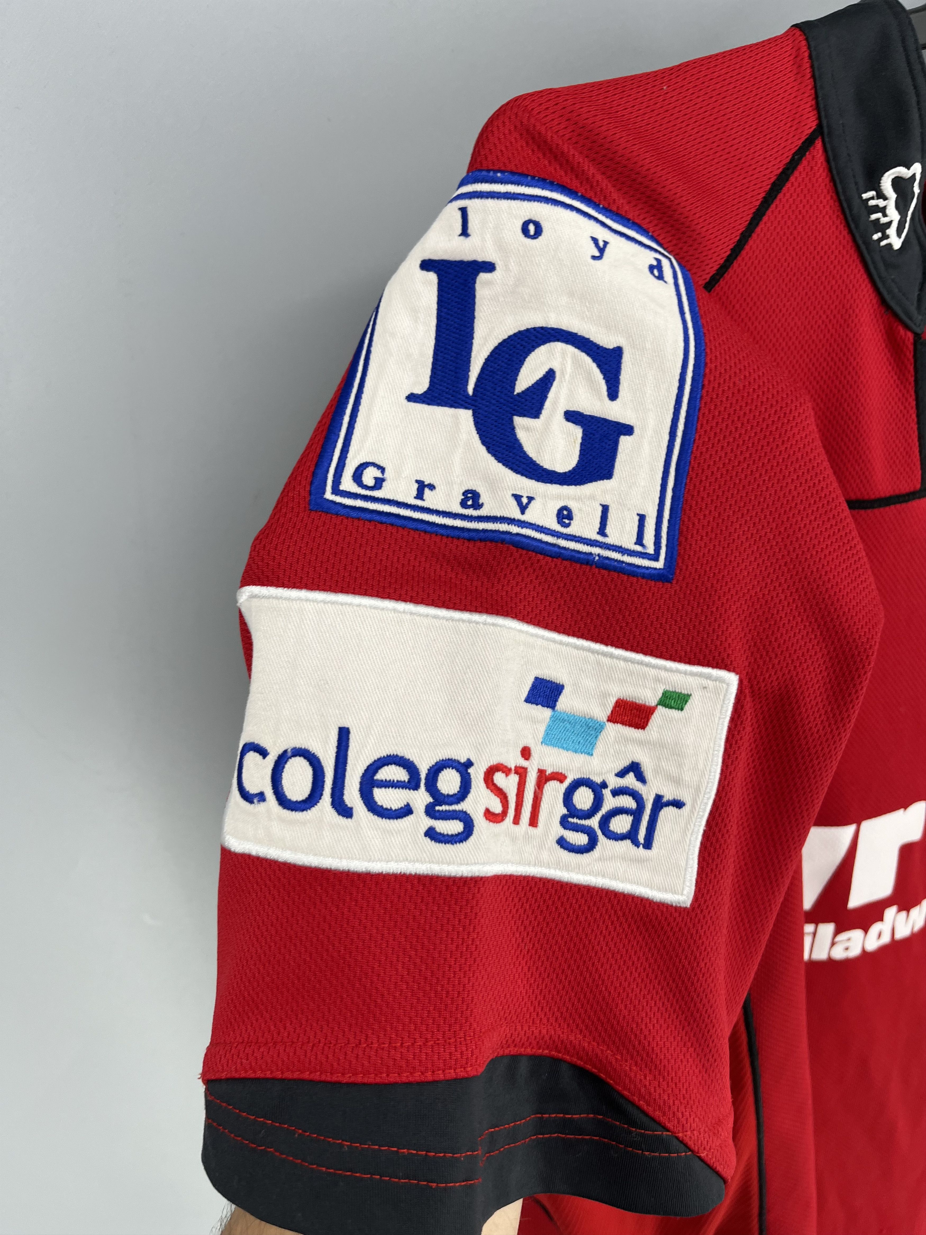 Vintage Llanelli Scarlets Rugby Home Shirt 2007/2008 - Kooga Size XL Size US XL / EU 56 / 4 - 9 Thumbnail