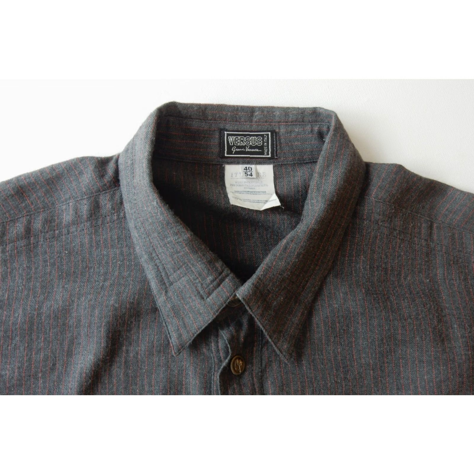 Versace VTG Versace Versus Men's Button-Front Shirt XL 54 Cotton Gray Pink Striped Long Sleeve Logo “Versus by Versace” Mens Size US XL / EU 56 / 4 - 2 Thumbnail