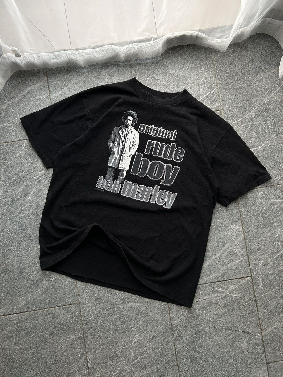 Bob Marley Bob Marley tee T-shirt vintage 1990 big logo X-Large man’s Size US XL / EU 56 / 4 - 1 Thumbnail