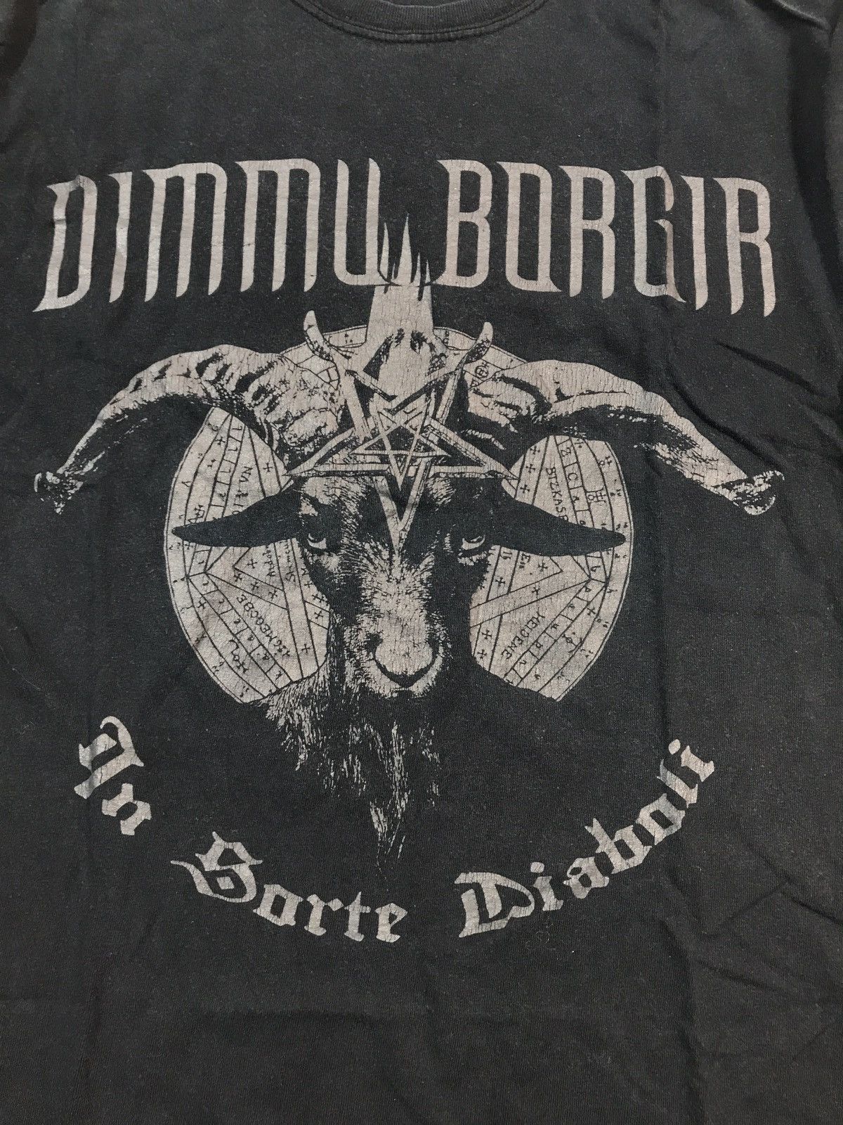 Band Tees × Vintage VTG Dimmu Borgir “In Sorte Diaboli” 00s Metal Rock Tee Size US M / EU 48-50 / 2 - 3 Thumbnail