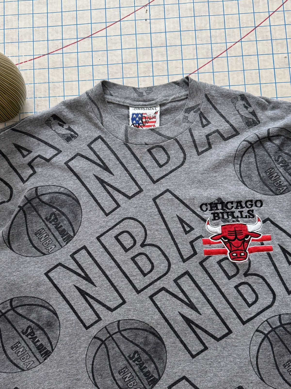 NBA × Vintage Vintage NBA Chicago Bulls Long Sleeve Tee Gray Fits Mens XL Size US XL / EU 56 / 4 - 5 Thumbnail