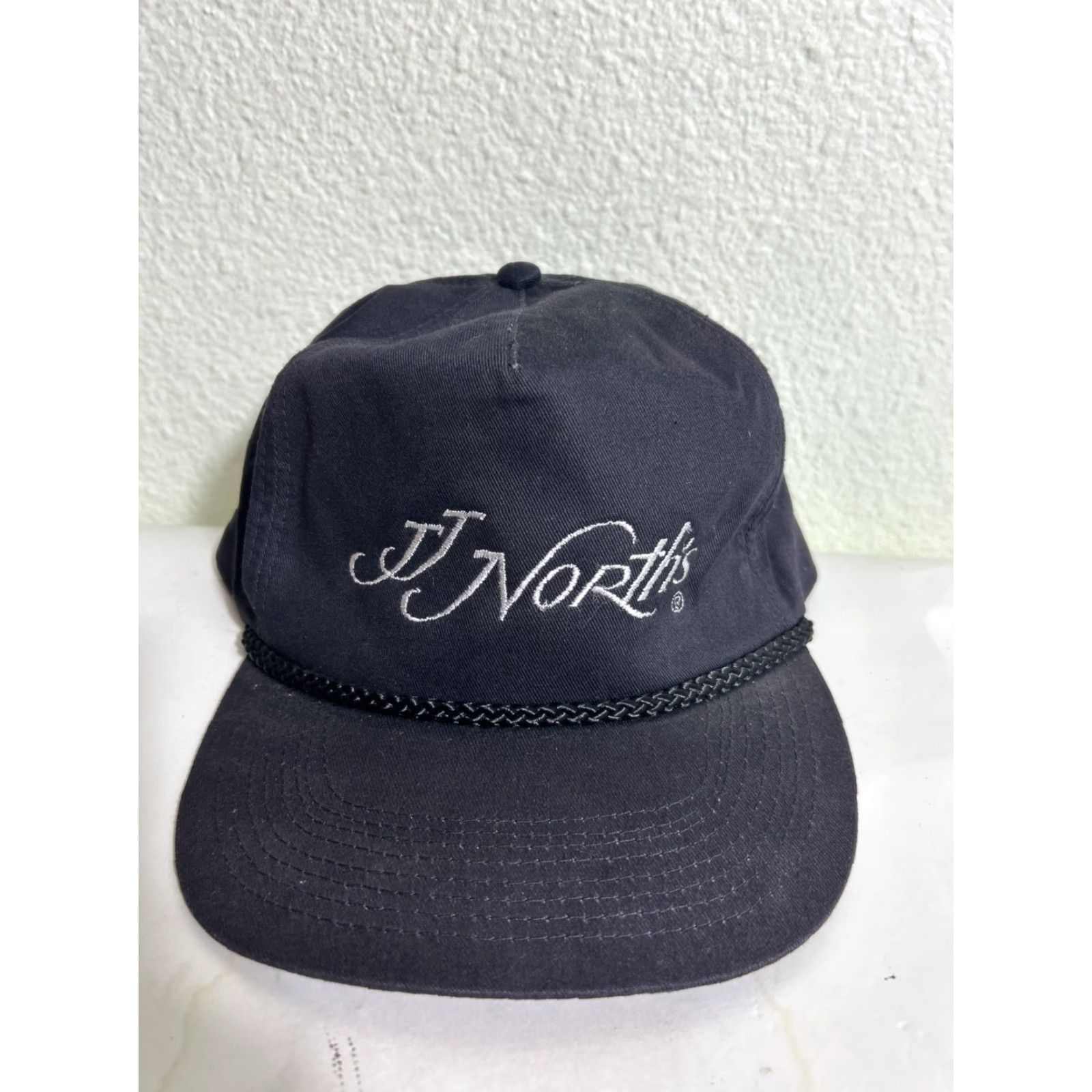 Vintage VINTAGE Attractive Headwear Black White SnapBack Hat Men One Size Adjustable Cap Size ONE SIZE - 2 Thumbnail