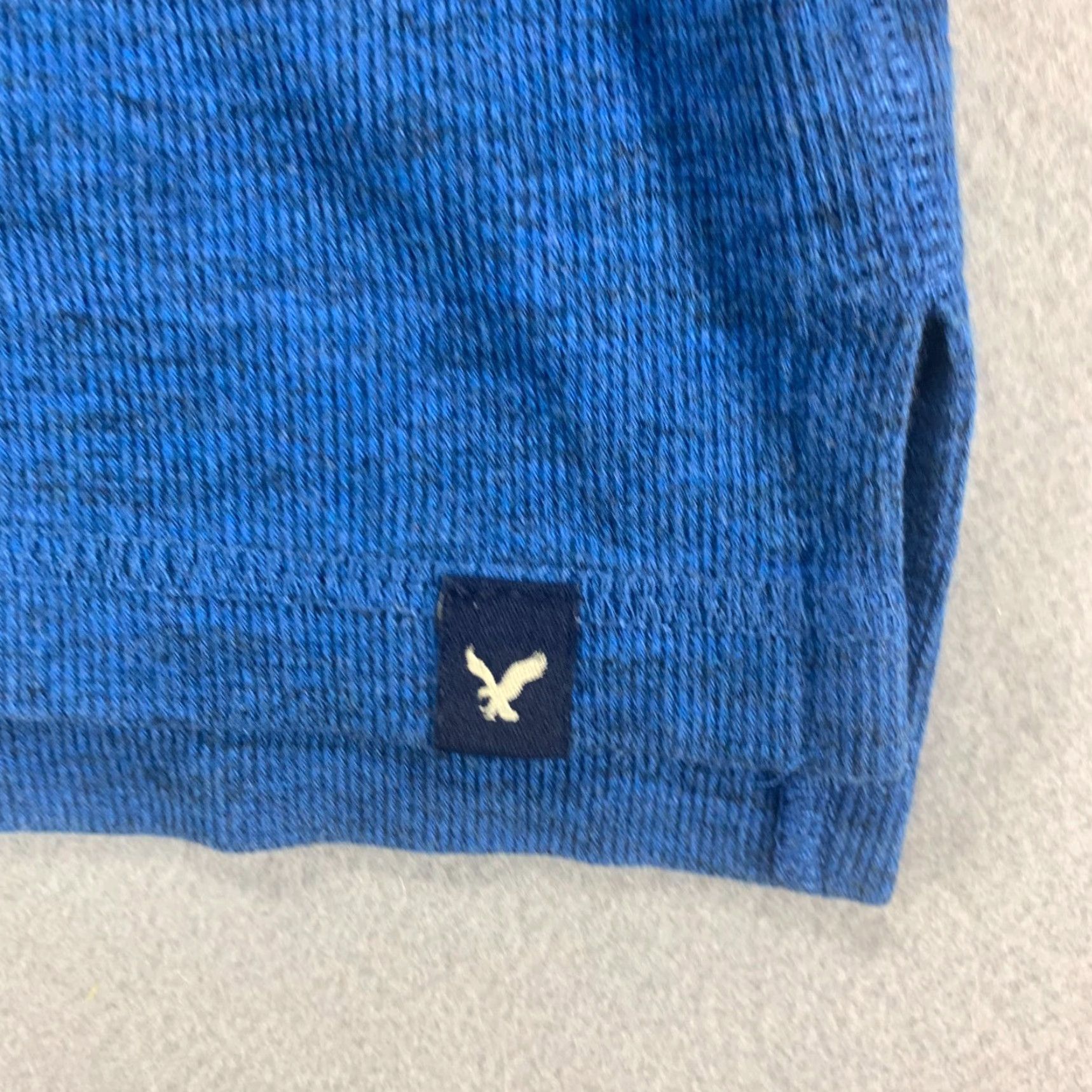 American Eagle Outfitters American Eagle Outfitters Basic Tee Shirt Large Blue Long Sleeve Active Flex Pullover Stretch Knit All Seasons Size US L / EU 52-54 / 3 - 7 Thumbnail