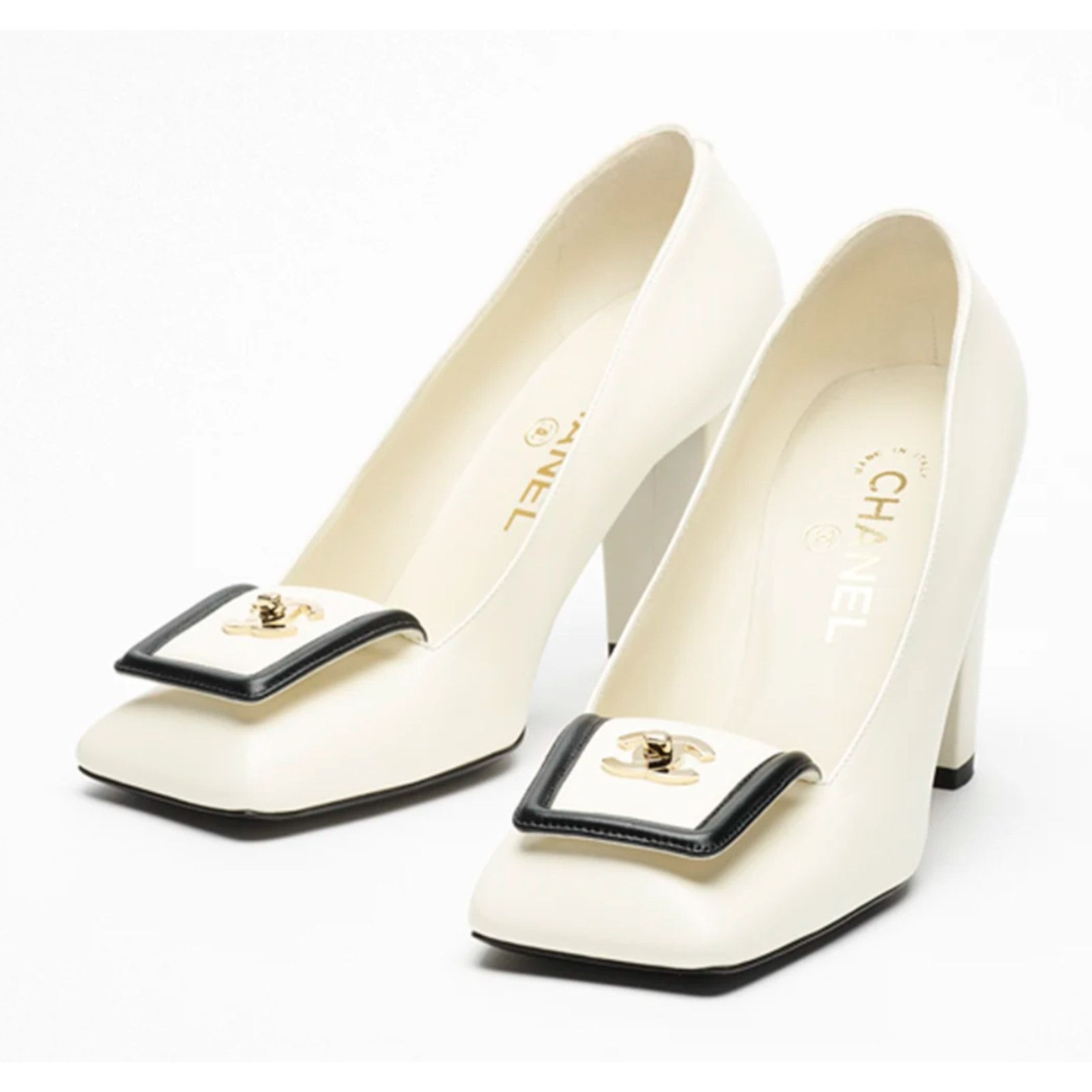 Chanel Chanel Ivory Black Square Turnlock Block Heel Pump 40.5 Size US 10.5 / IT 40.5 - 14 Thumbnail