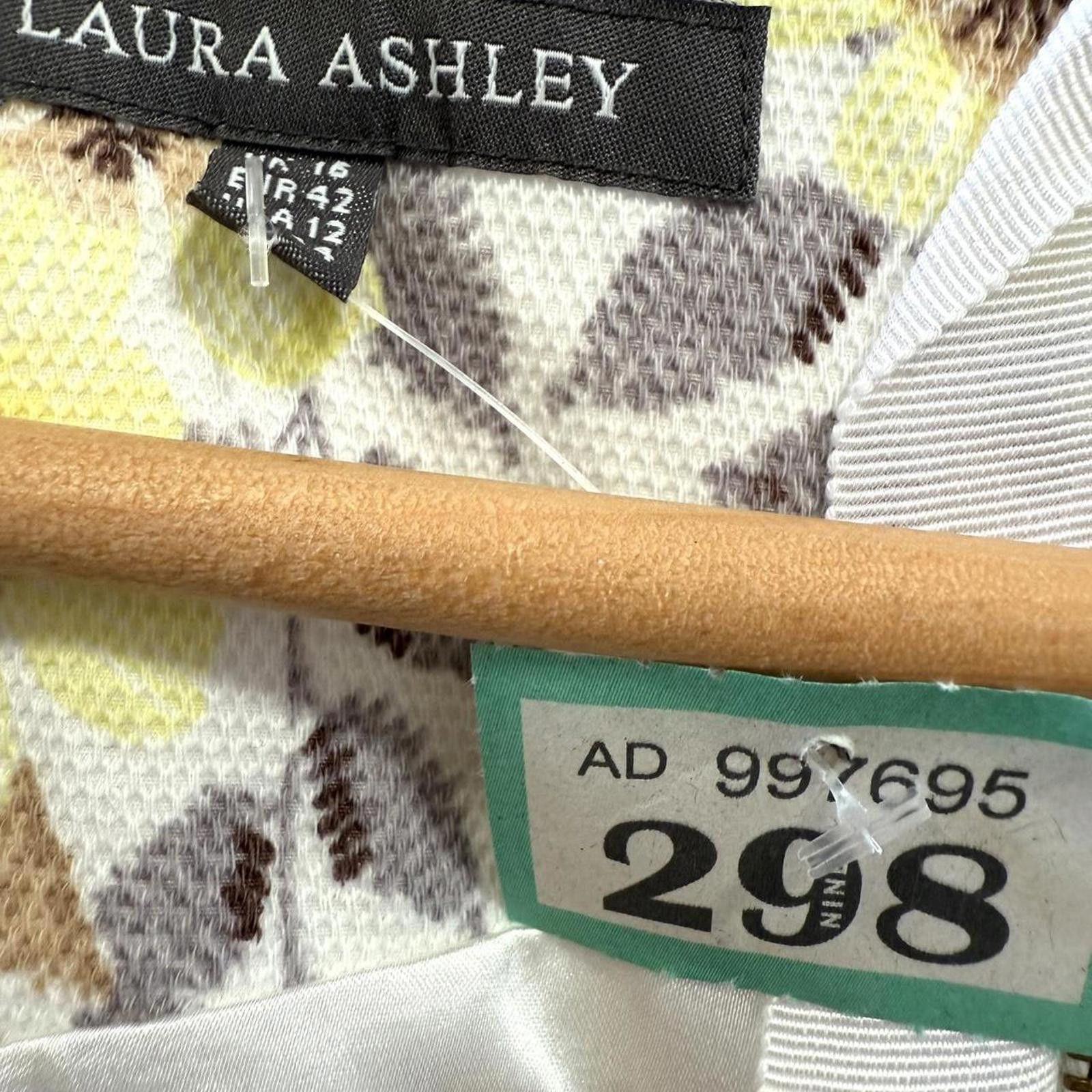 Other Women's Multi and White Dress Size XL / US 12-14 / IT 48-50 - 4 Thumbnail
