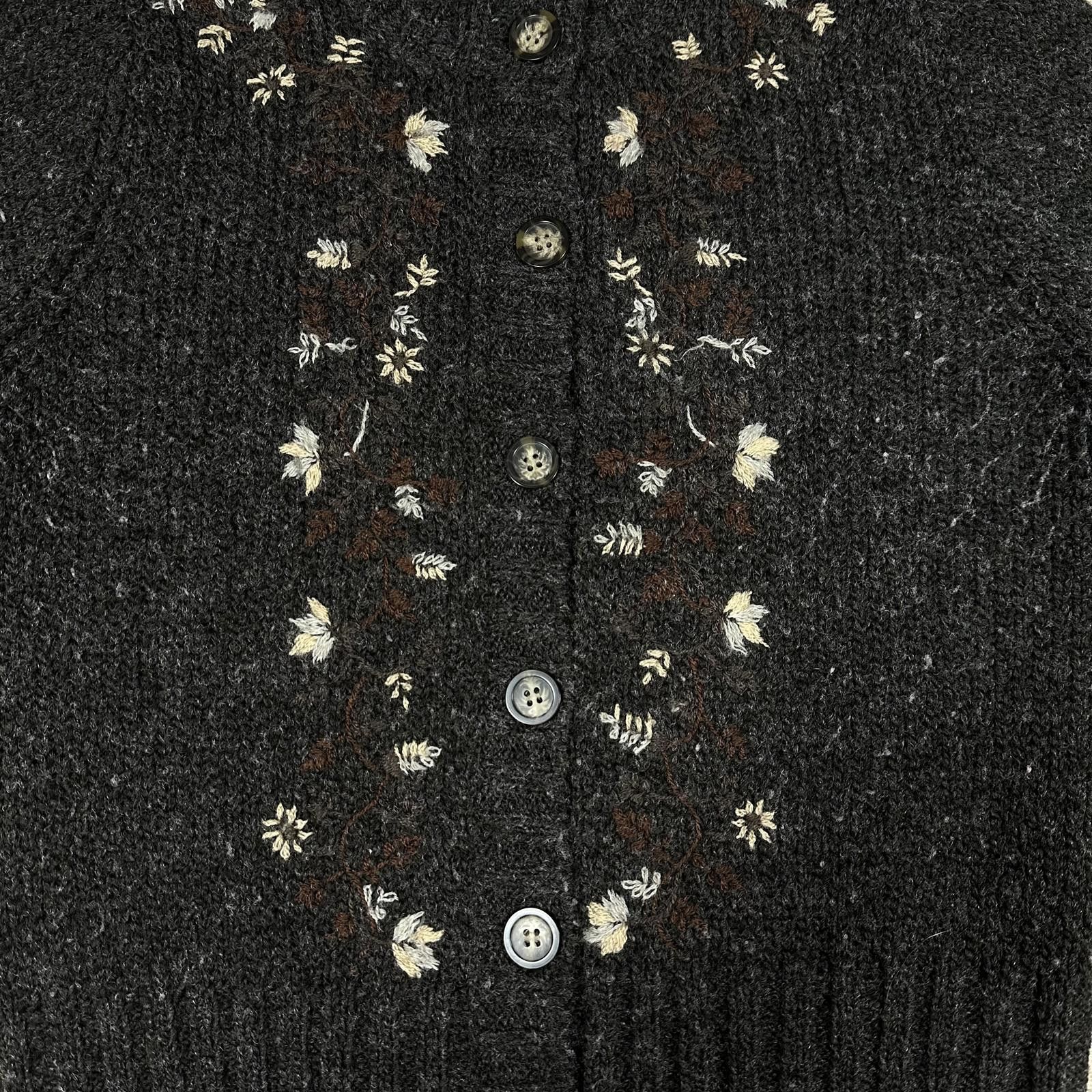 Express Express Women’s Sweater Gray Floral Embroidery Wool Vintage Size XS / US 0-2 / IT 36-38 - 4 Thumbnail