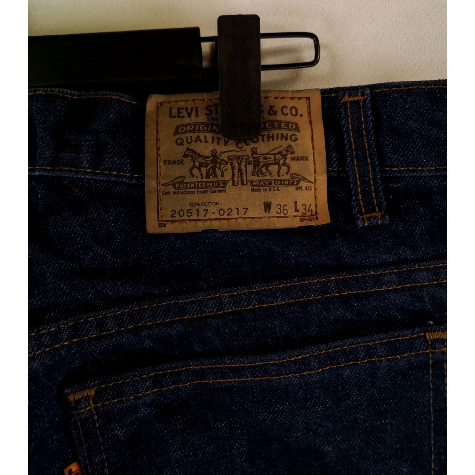 Levi's VINTAGE Levi's 517 Jeans Mens 36x34 Bootcut Blue Dark Wash 80s Regular 34x34 Actual Size US 36 / EU 52 - 3 Thumbnail