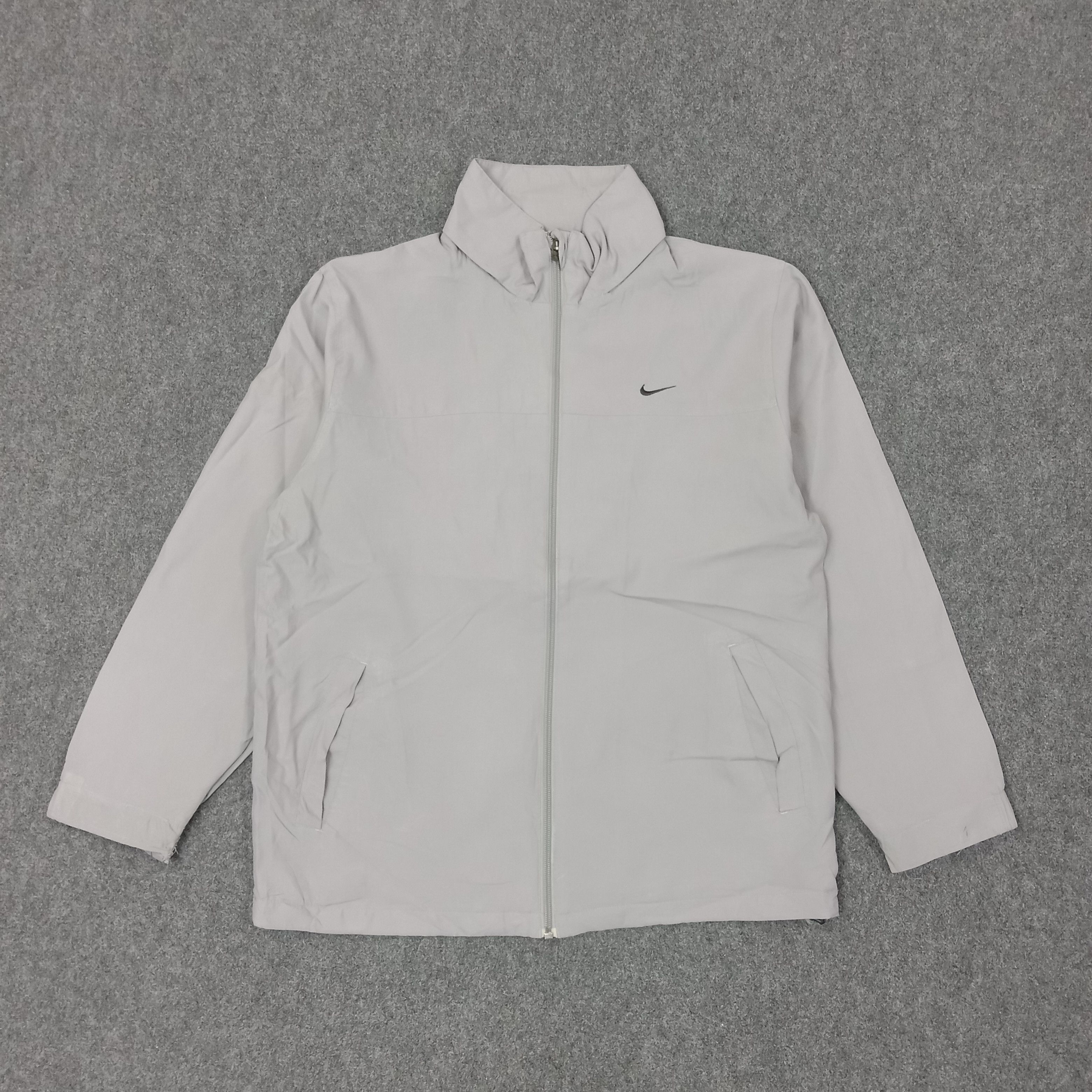 Nike Sport Style Windbreaker Jacket C246N11