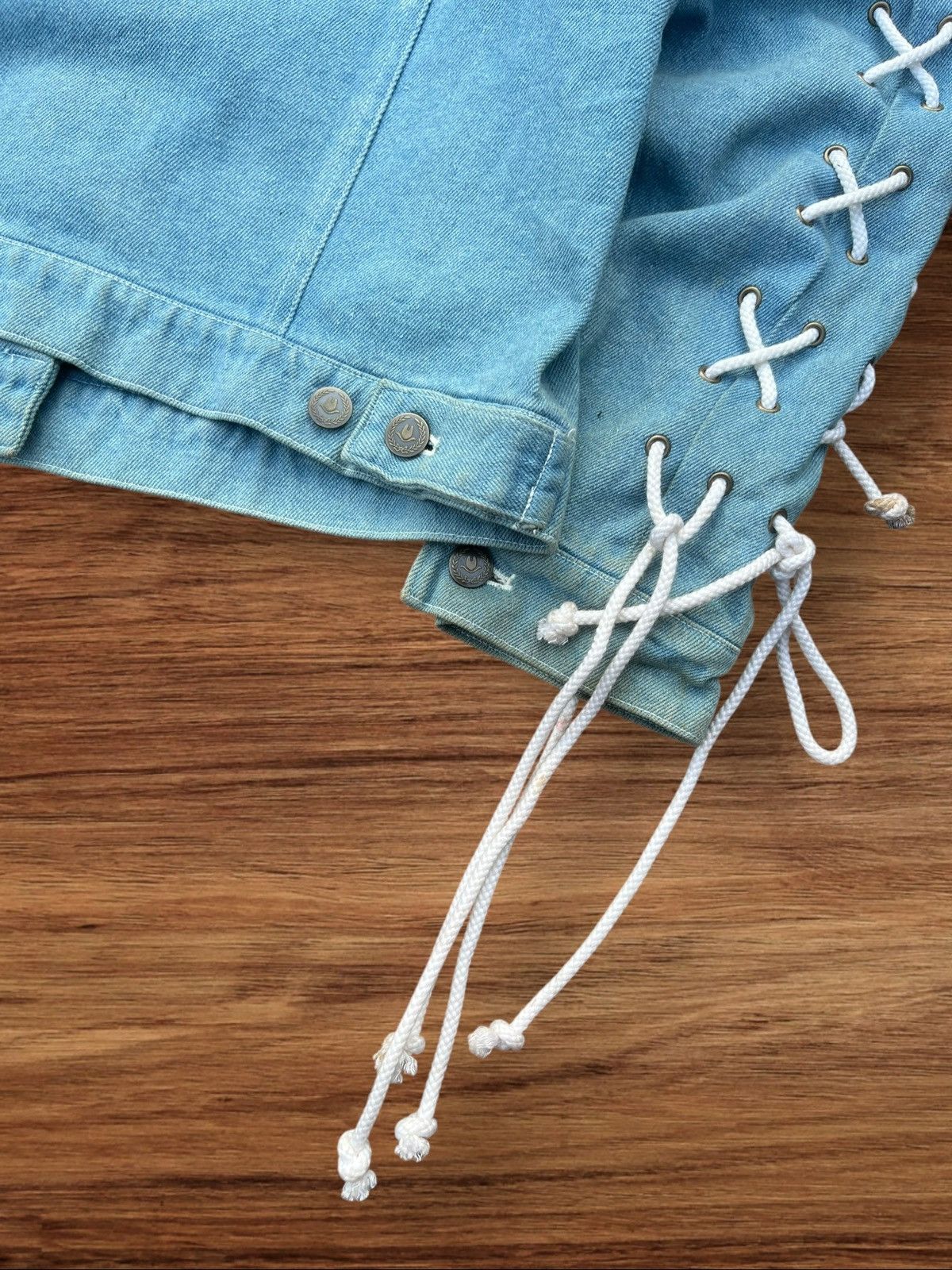 Moschino Moschino Lace Up Sleeves Punk Style Blue Washed Denim Jacket Size M / US 6-8 / IT 42-44 - 10 Thumbnail
