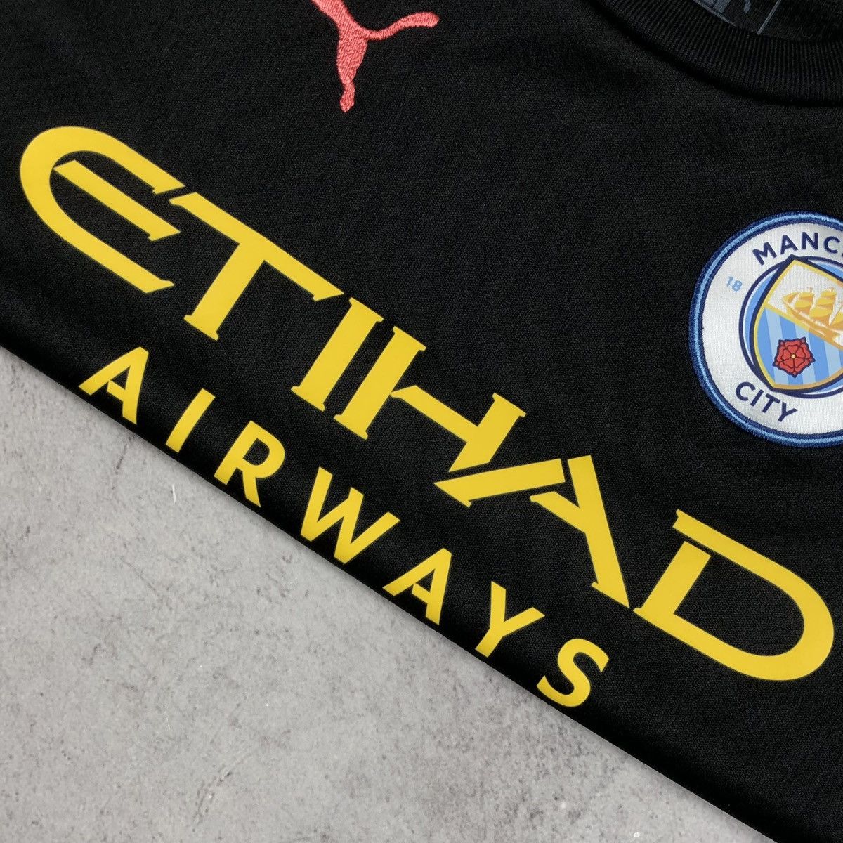 Puma Manchester City 2019-2020 Puma Away Soccer Kids Jersey Size US XXS / EU 40 - 2 Thumbnail