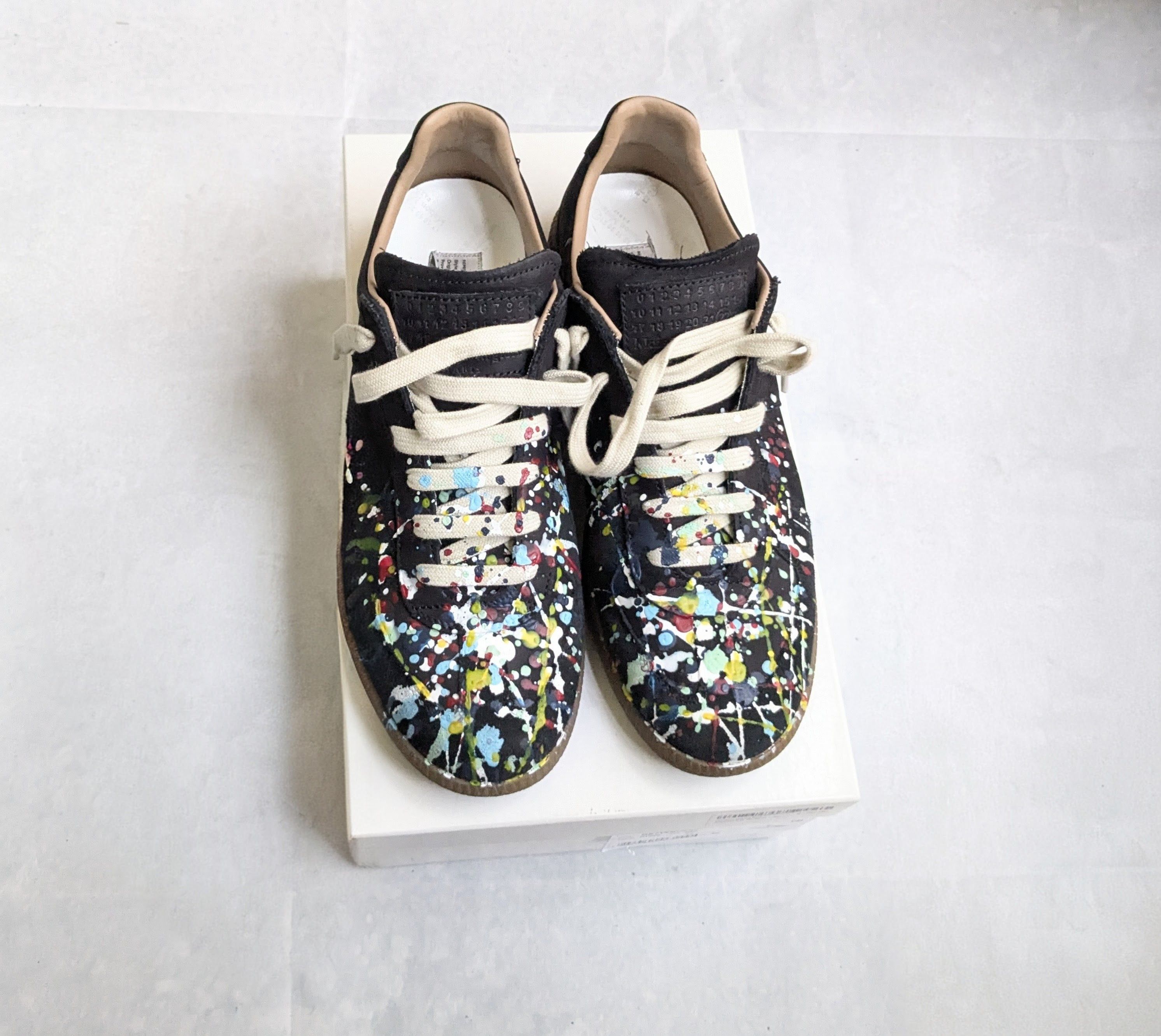 Maison Margiela Maison Margiela GAT Replica Black Paint 9 42 Gum Low Size US 9 / EU 42 - 1 Thumbnail